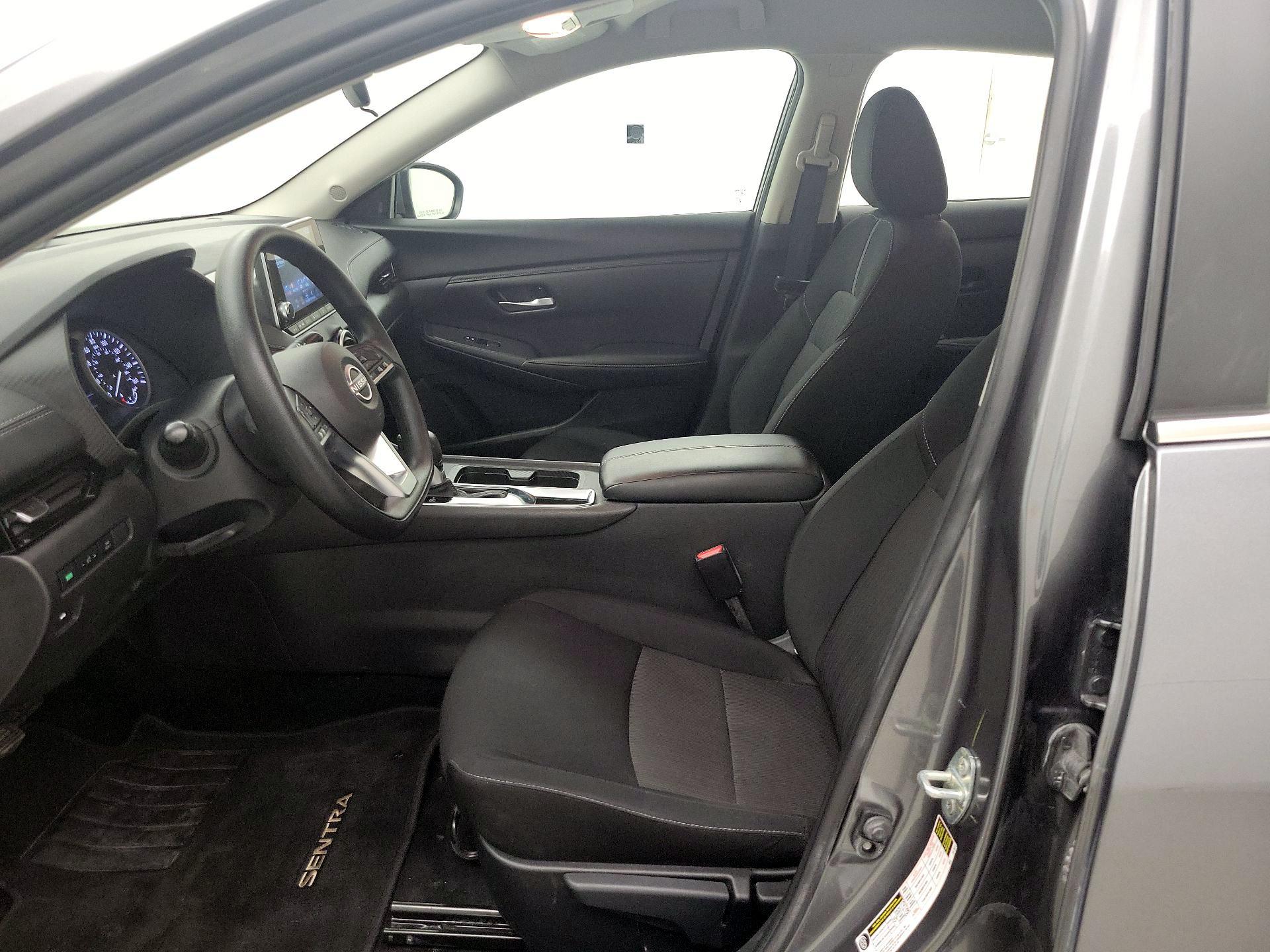 Thumbnail: 2025 Nissan Sentra - 11