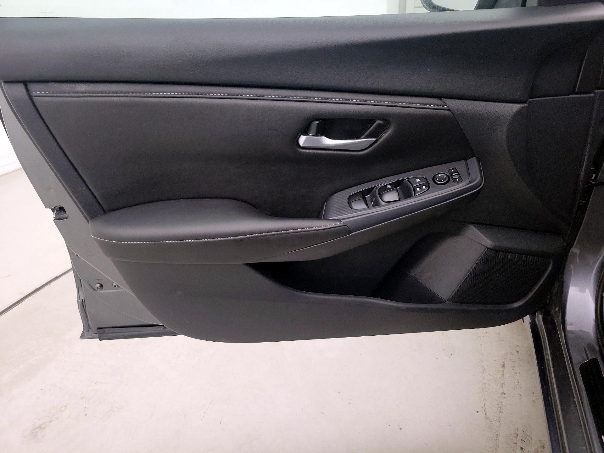 Thumbnail: 2025 Nissan Sentra - 12