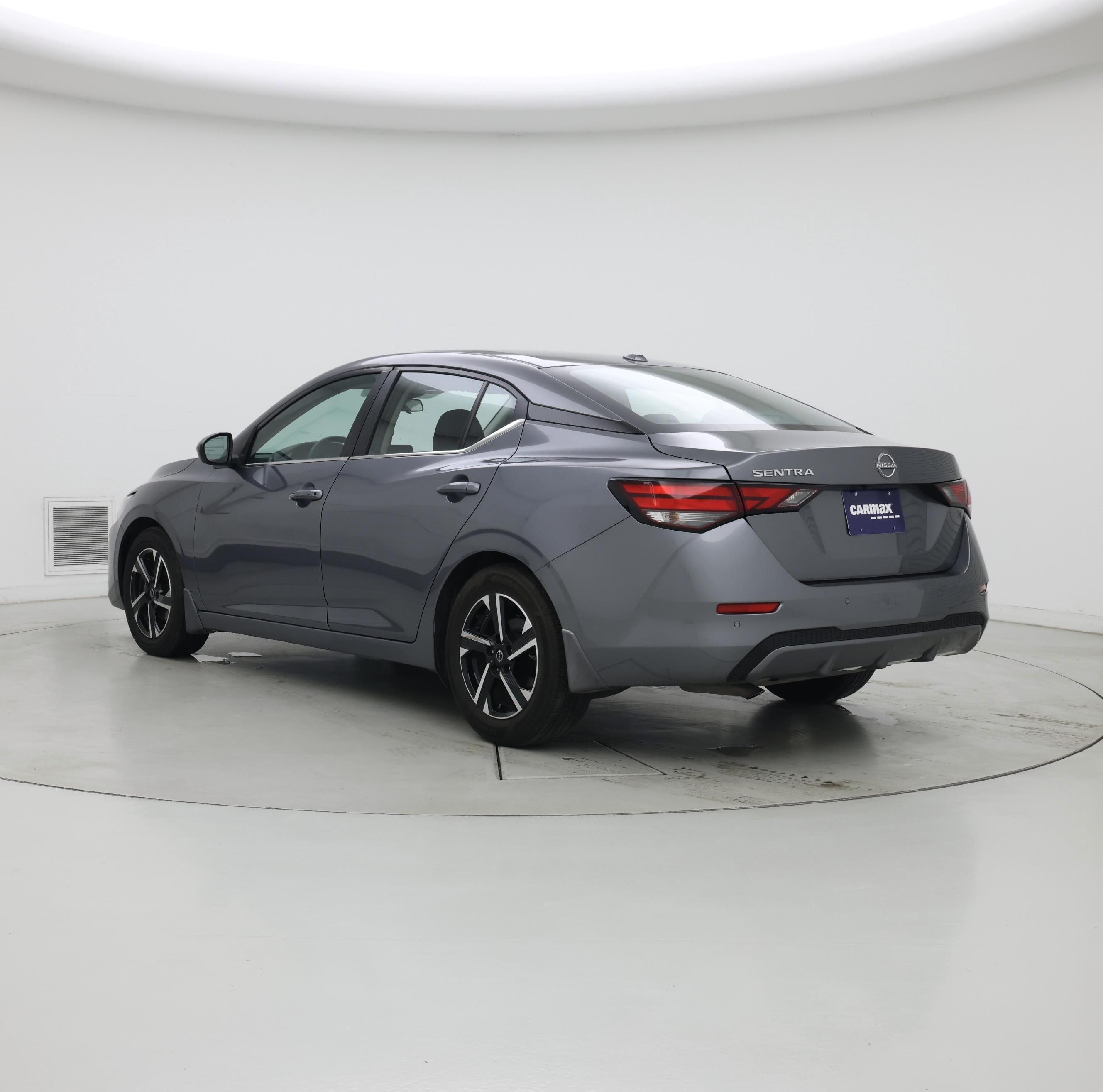 Thumbnail: 2025 Nissan Sentra - 2