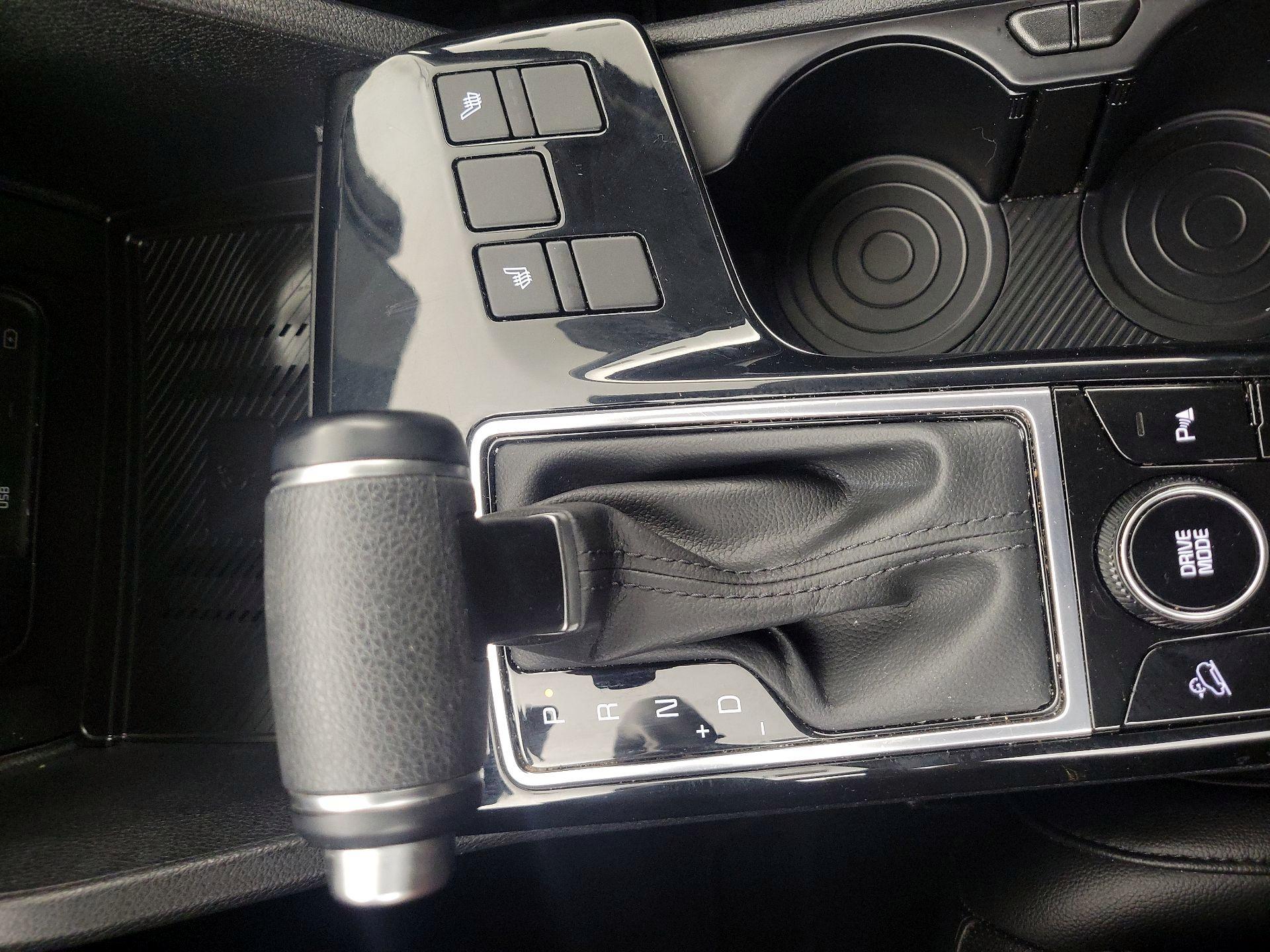 Thumbnail: 2025 Kia Sportage - 18