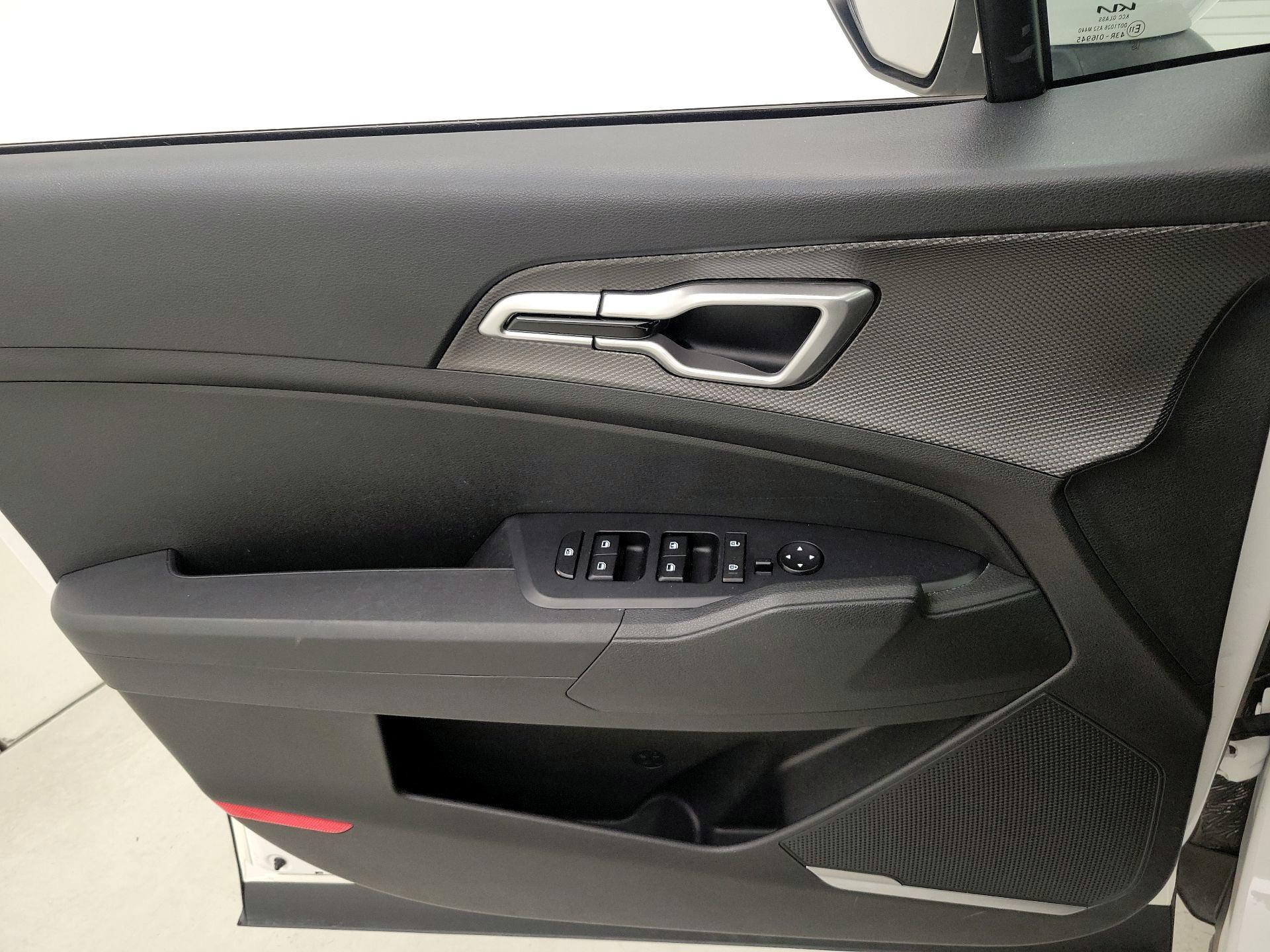 Thumbnail: 2024 Kia Sportage - 12