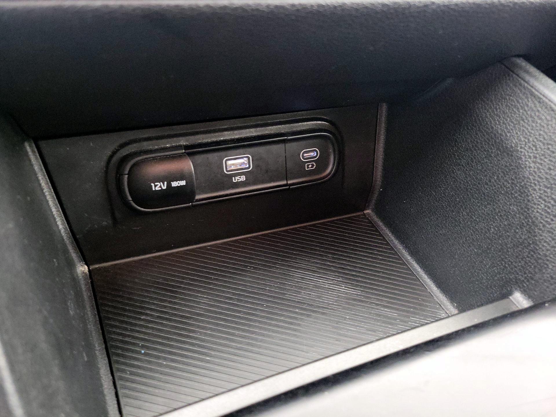 Thumbnail: 2024 Kia Sportage - 18