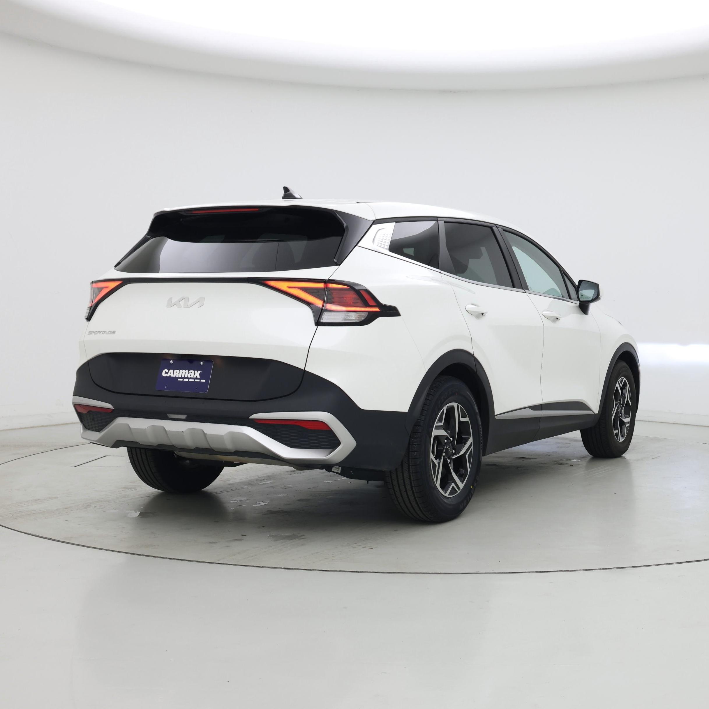 Thumbnail: 2024 Kia Sportage - 8