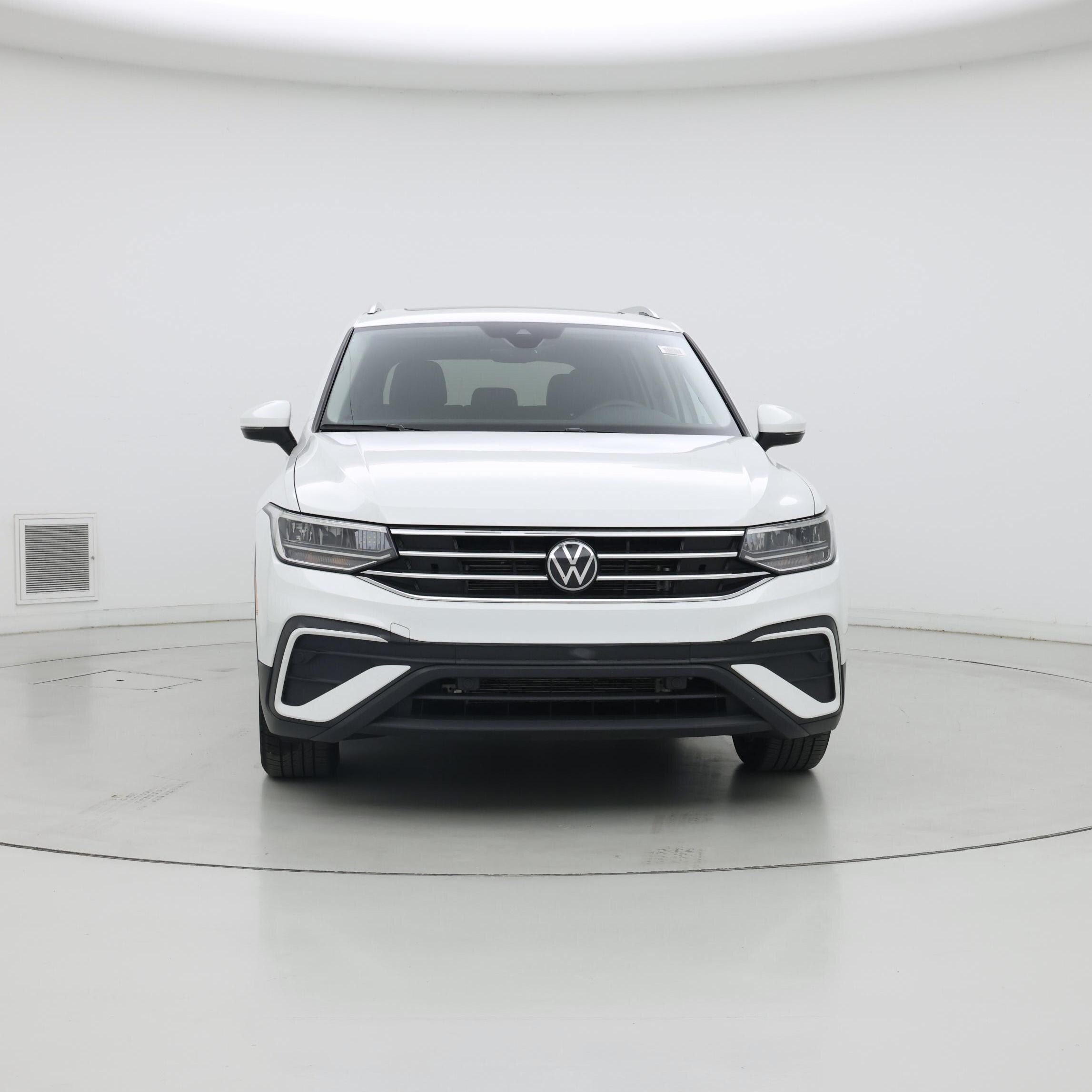Thumbnail: 2024 Volkswagen Tiguan - 5