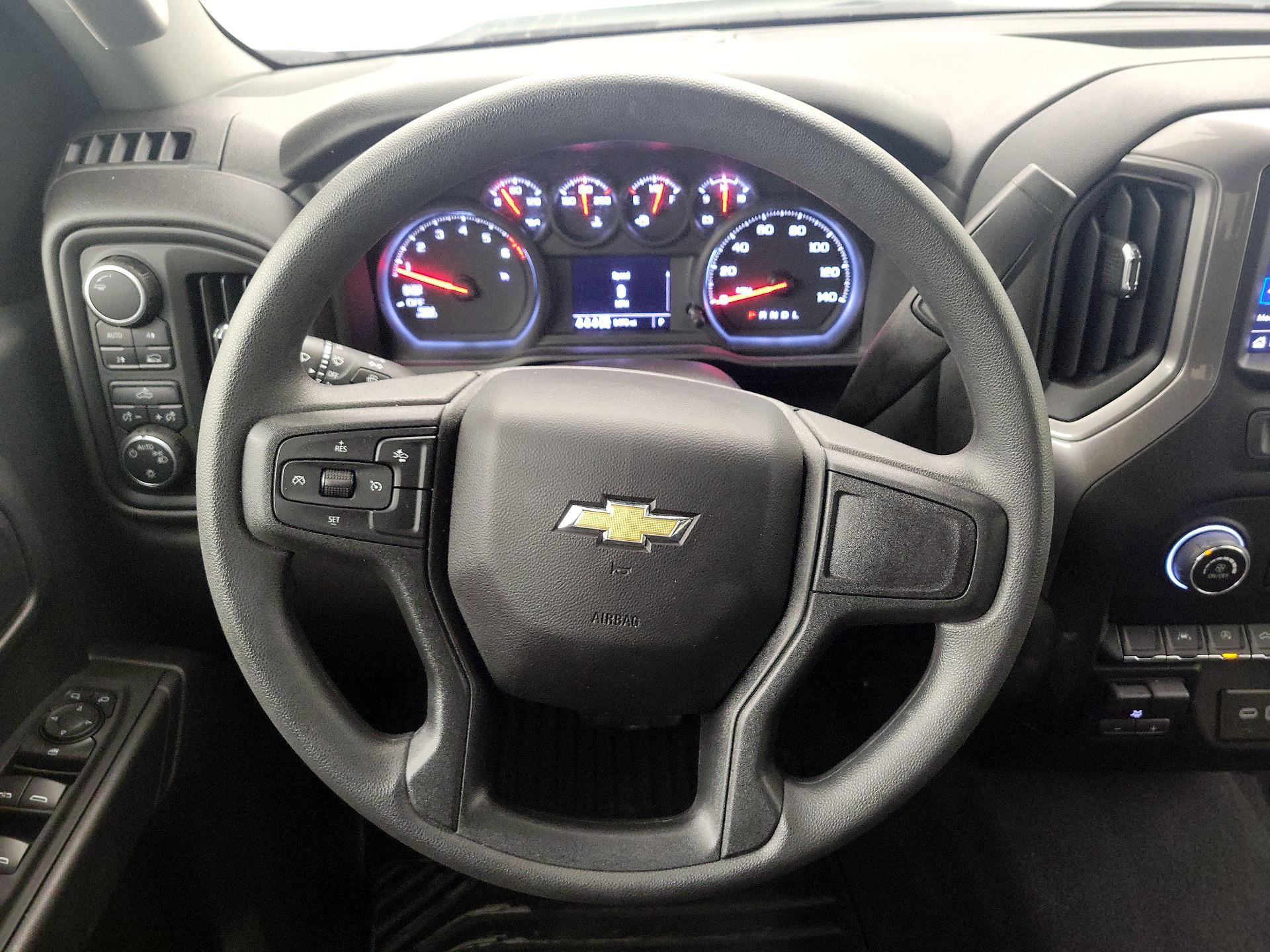 Thumbnail: 2025 Chevrolet Silverado 1500 - 10