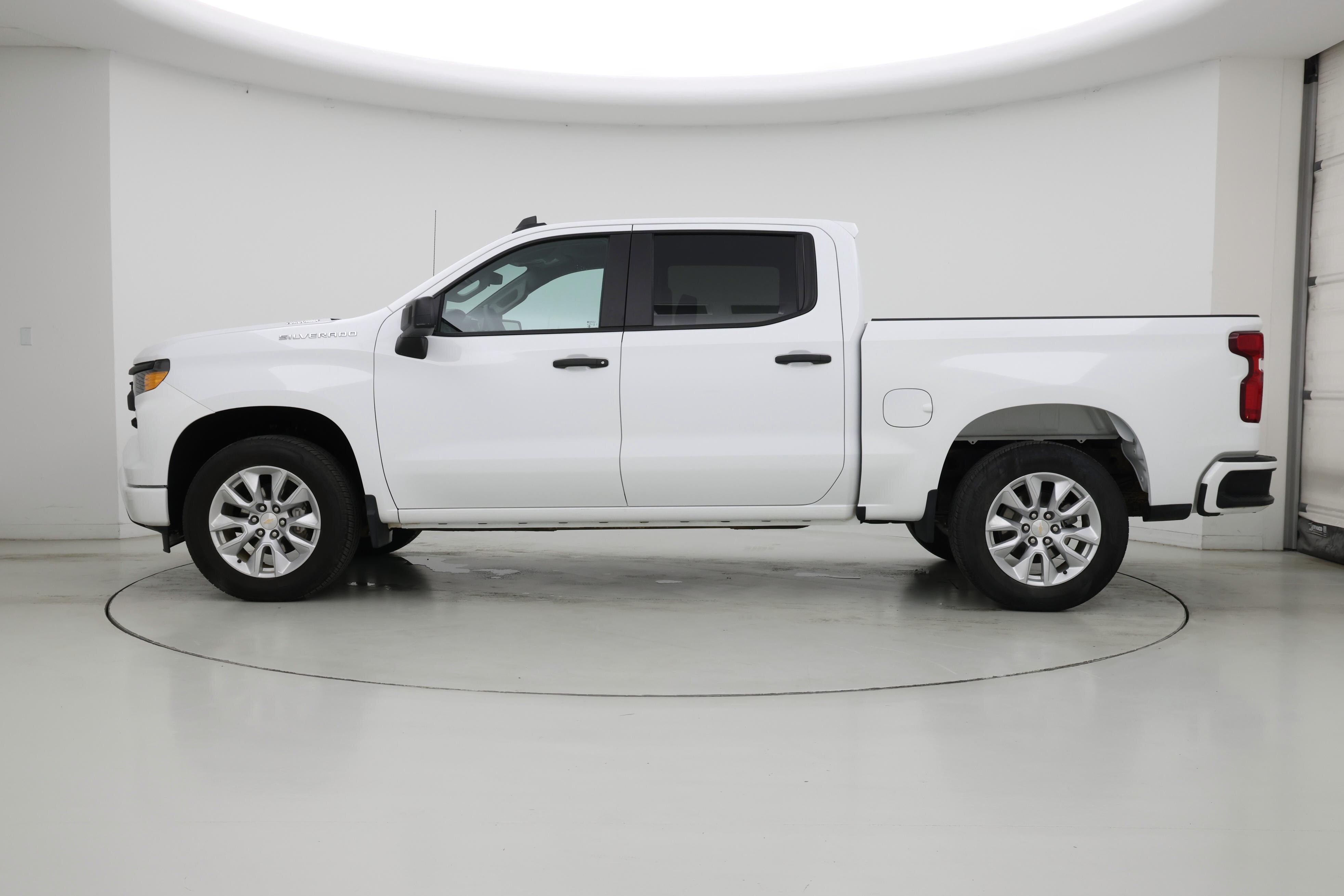 Thumbnail: 2025 Chevrolet Silverado 1500 - 3