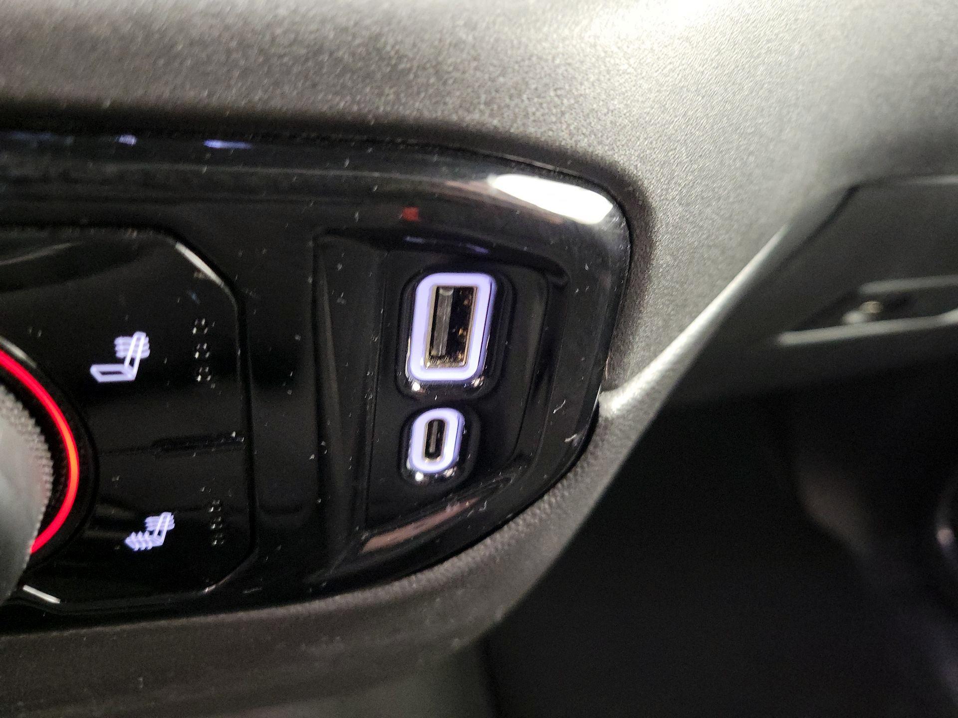 Thumbnail: 2024 Chevrolet Silverado 1500 - 18