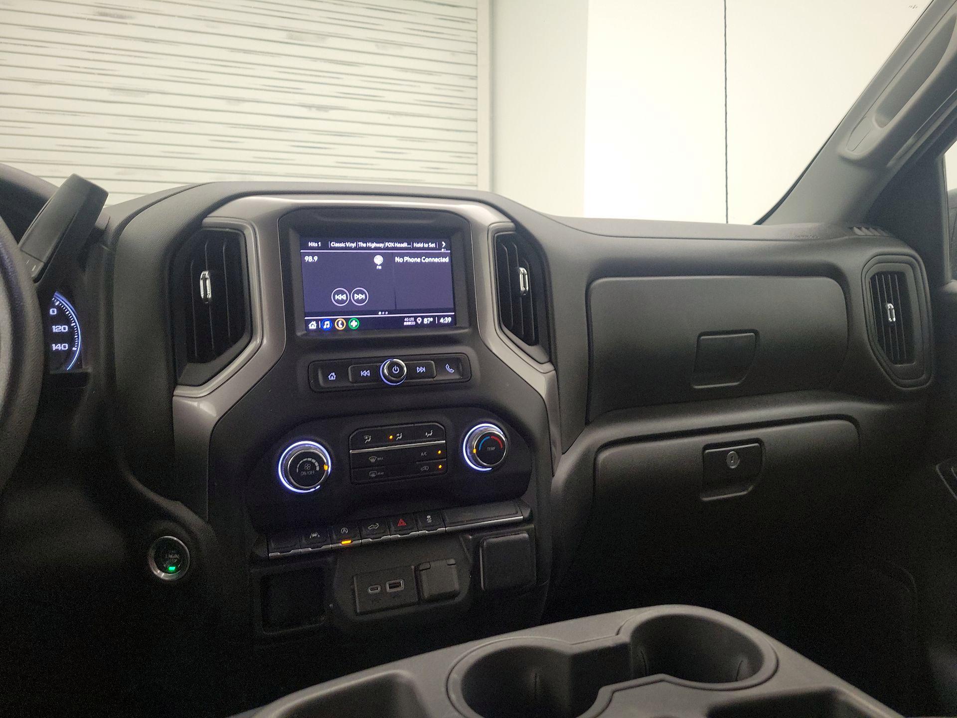 Thumbnail: 2022 Chevrolet Silverado 1500 - 9