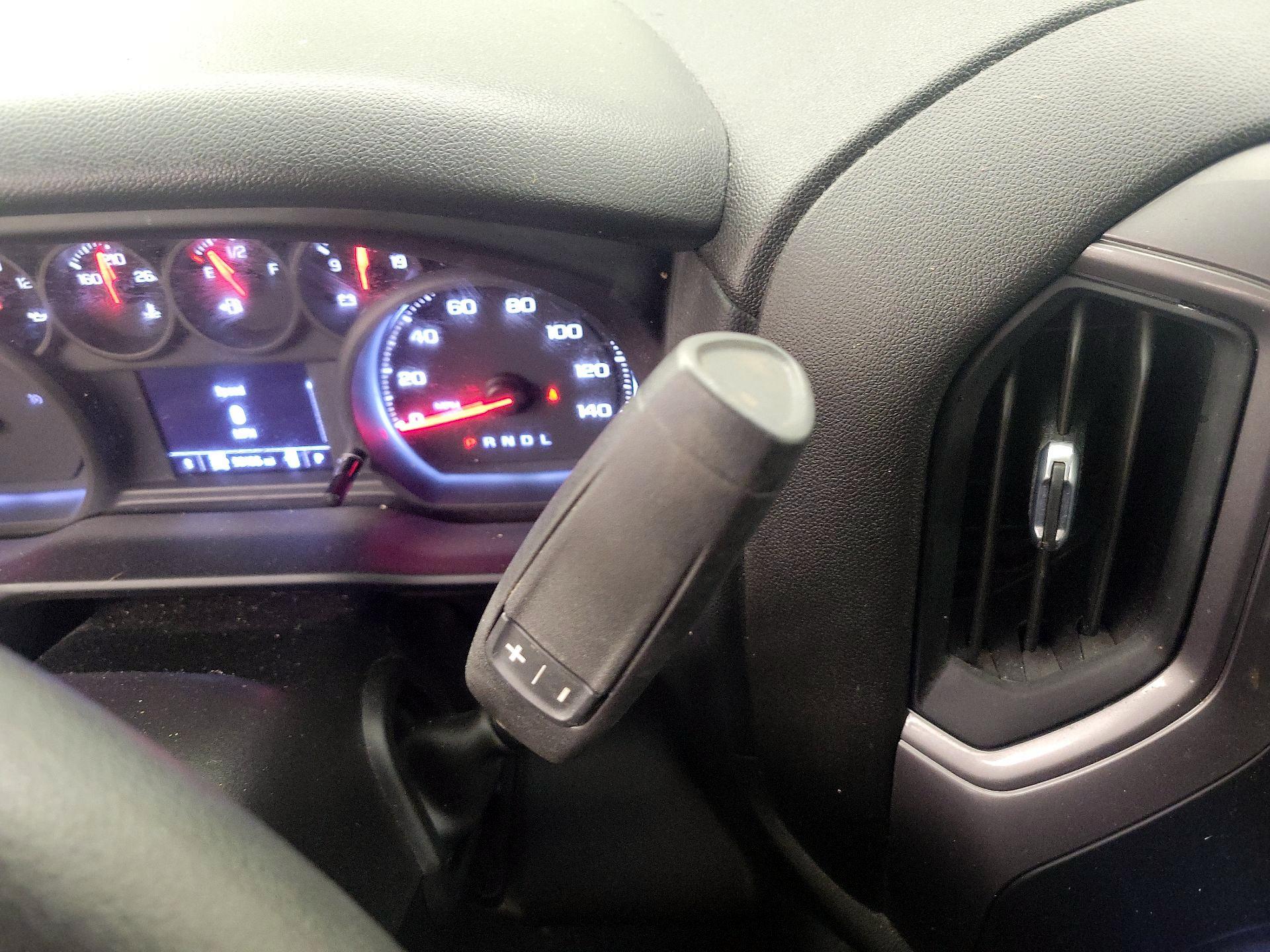 Thumbnail: 2022 Chevrolet Silverado 1500 - 17