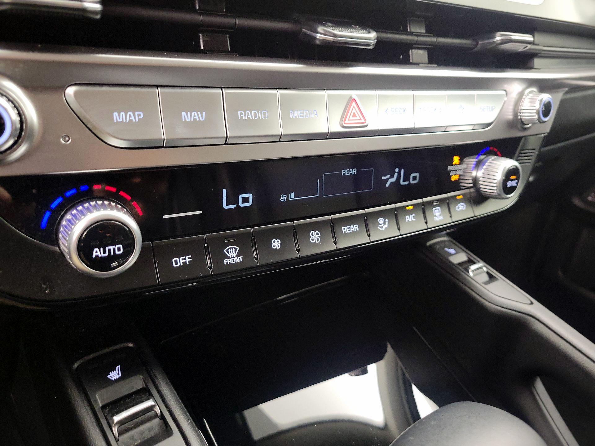 Thumbnail: 2025 Kia Telluride - 17