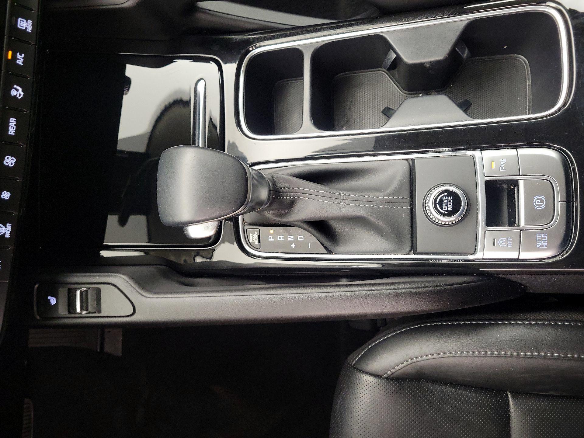 Thumbnail: 2025 Kia Telluride - 18