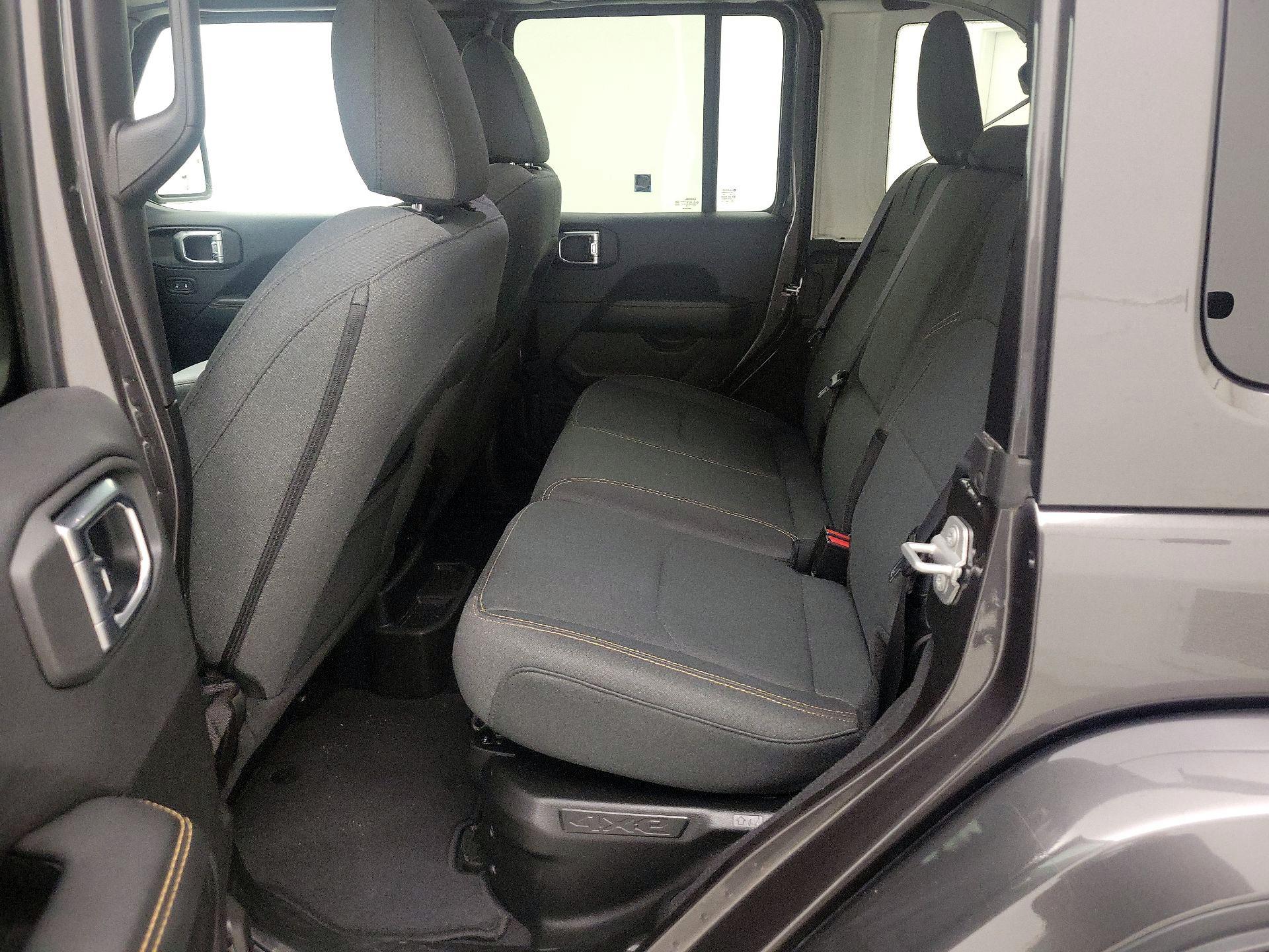 Thumbnail: 2025 Jeep Wrangler - 19