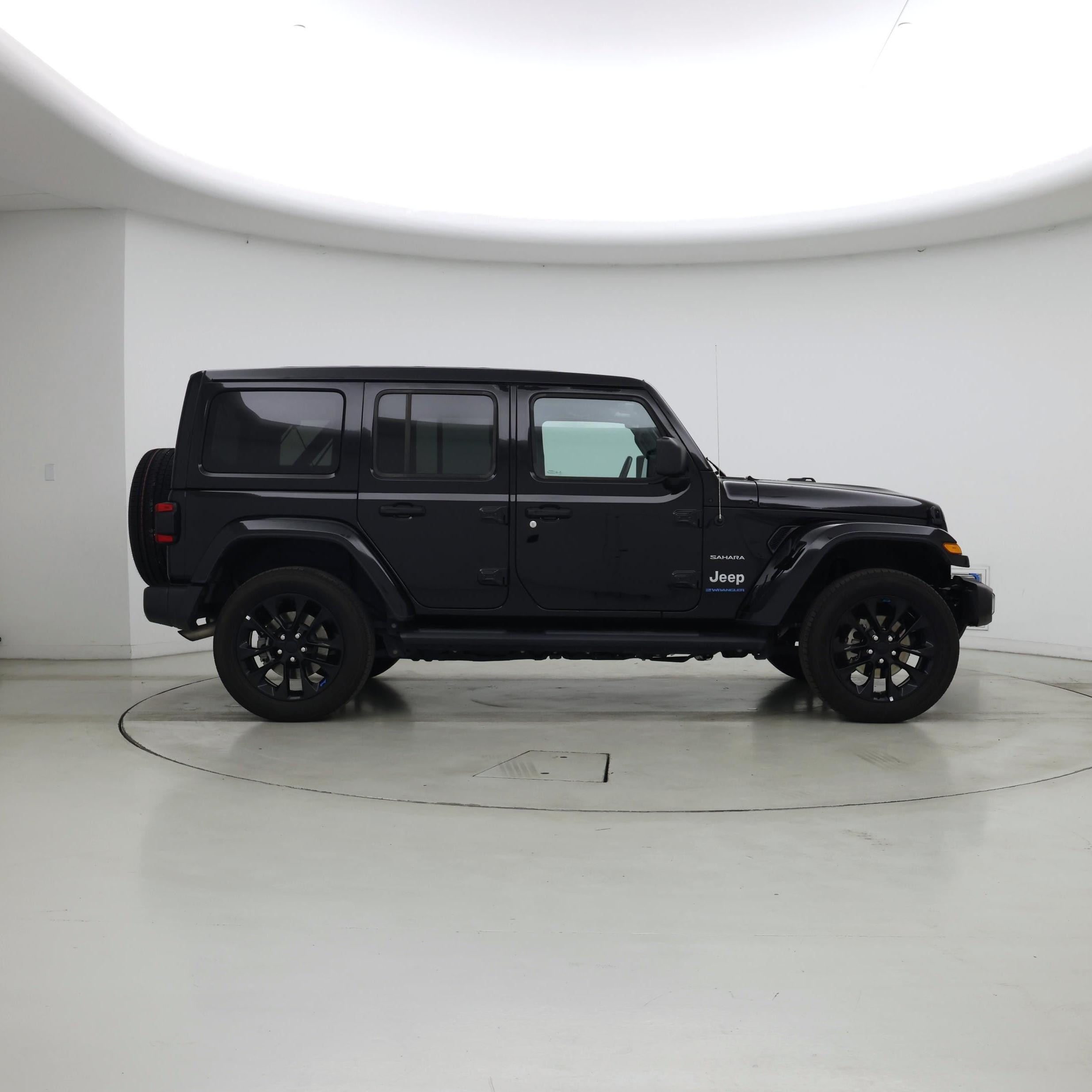 Thumbnail: 2023 Jeep Wrangler - 7