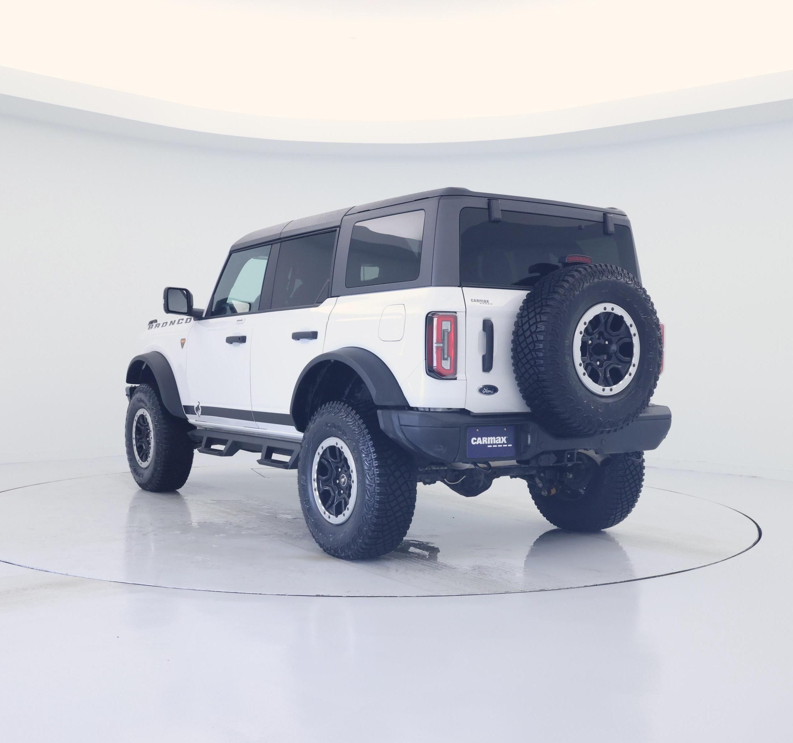 Thumbnail: 2022 Ford Bronco - 2