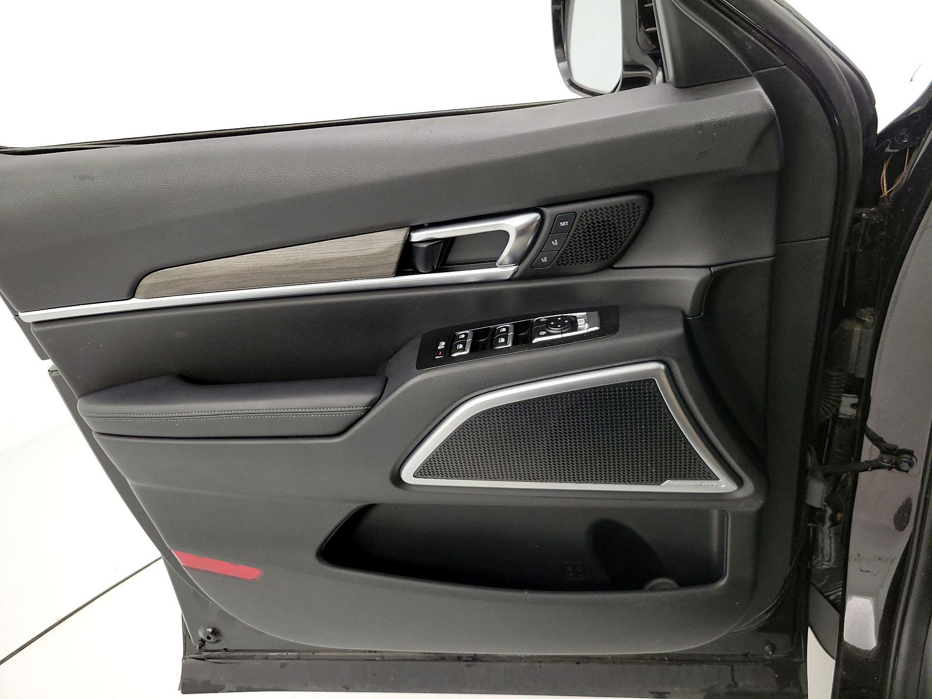 Thumbnail: 2021 Kia Telluride - 12