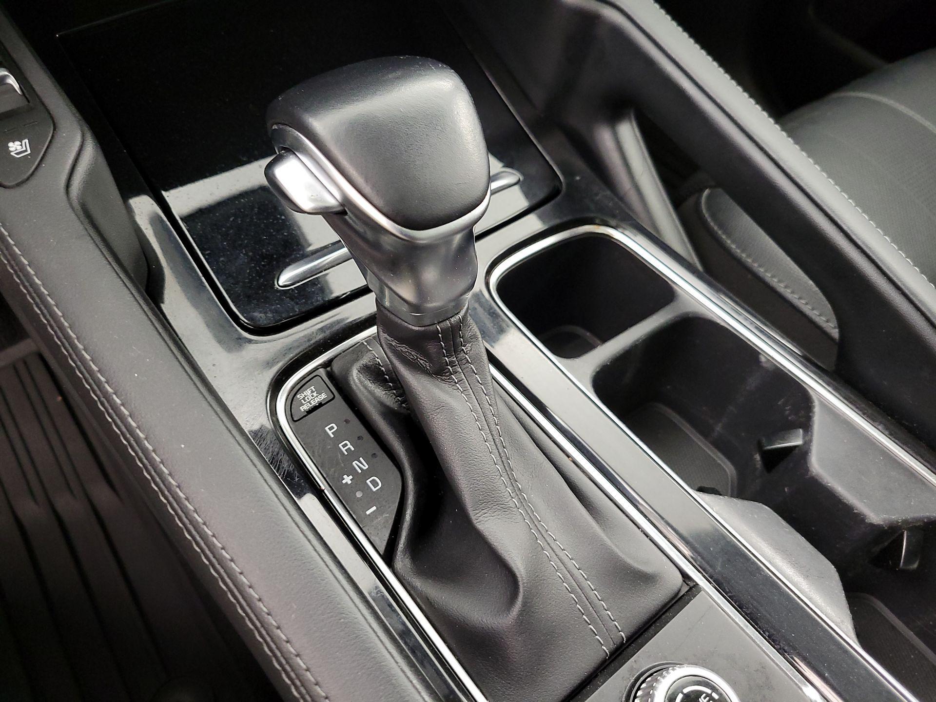 Thumbnail: 2021 Kia Telluride - 18