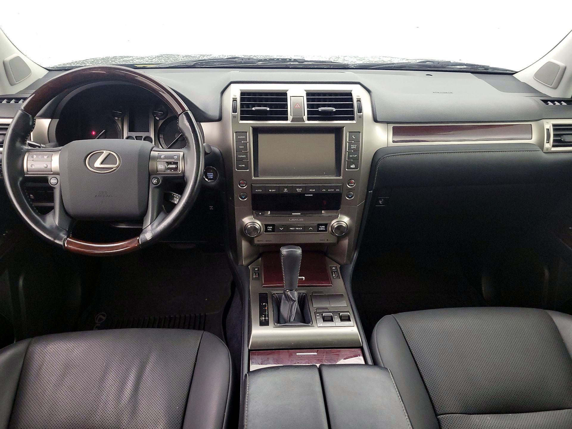 Thumbnail: 2019 Lexus GX - 9