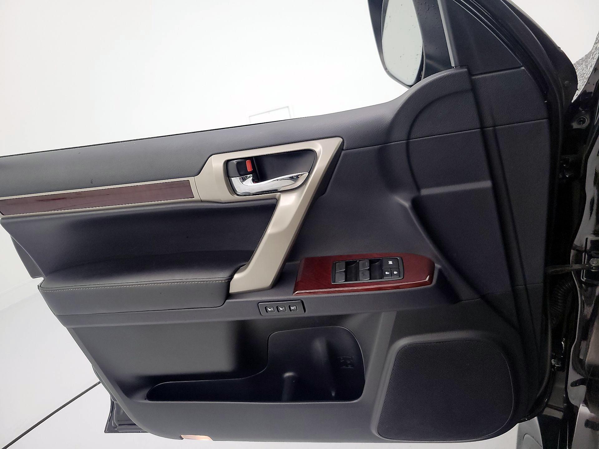 Thumbnail: 2019 Lexus GX - 12