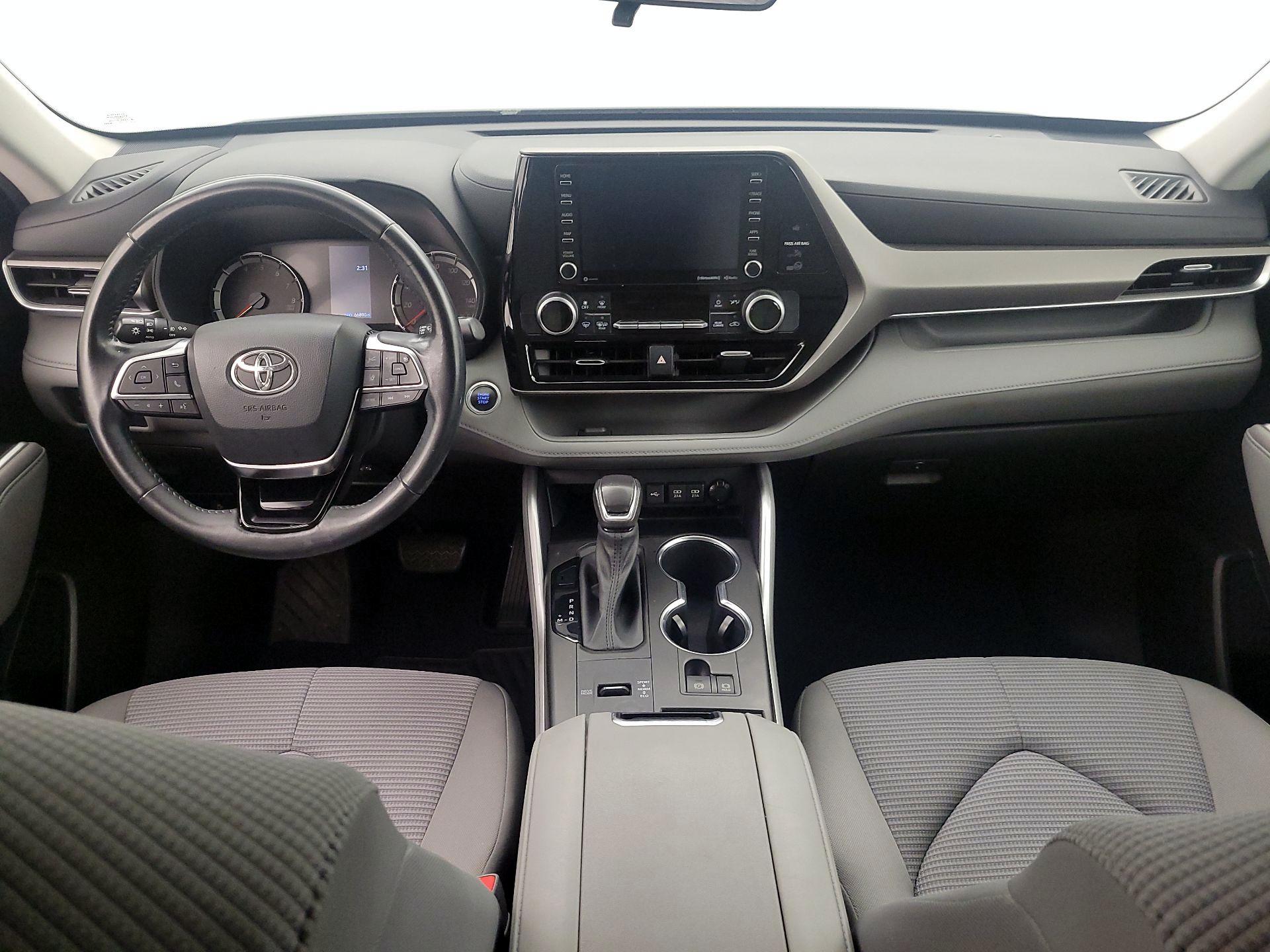 Thumbnail: 2020 Toyota Highlander - 9