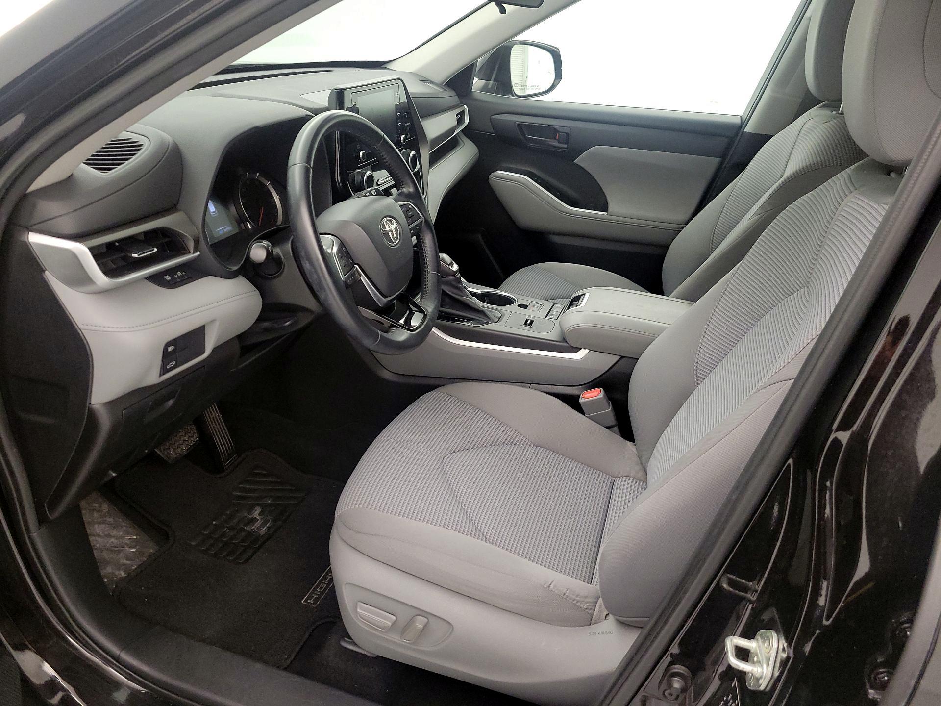 Thumbnail: 2020 Toyota Highlander - 11