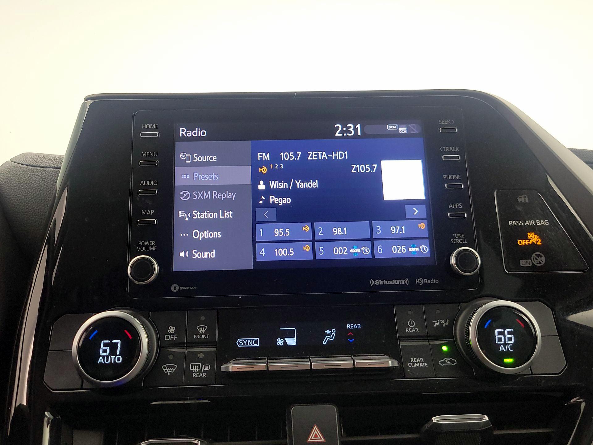 Thumbnail: 2020 Toyota Highlander - 15