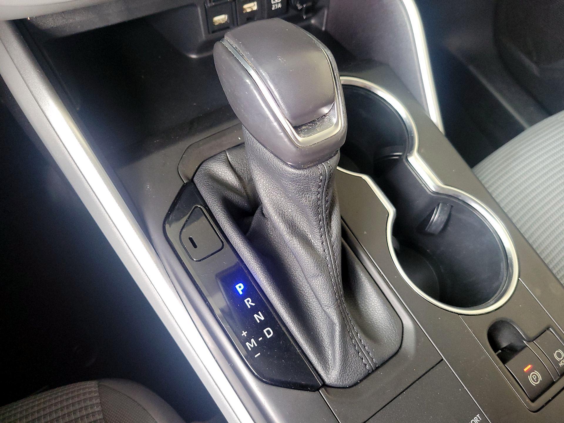 Thumbnail: 2020 Toyota Highlander - 17