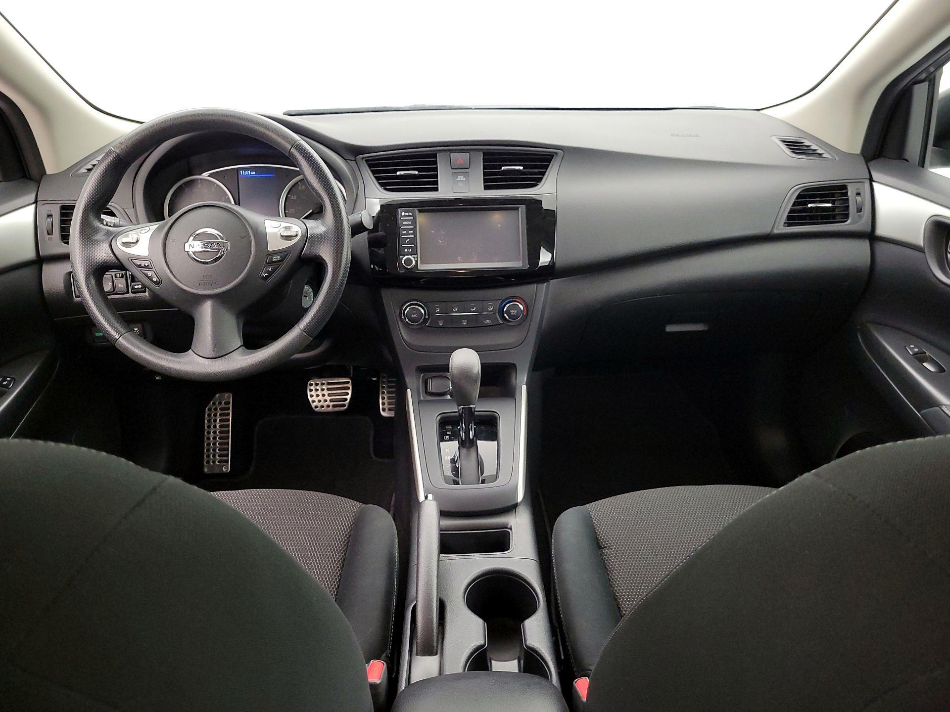 Thumbnail: 2019 Nissan Sentra - 9