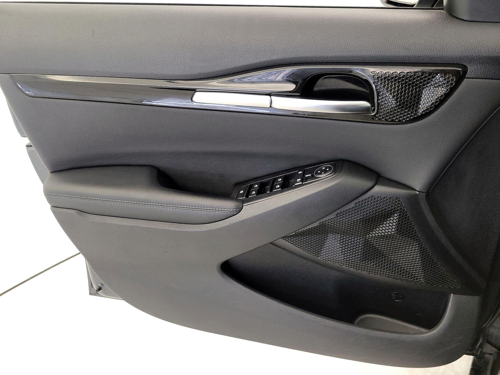 Thumbnail: 2022 Kia Seltos - 12