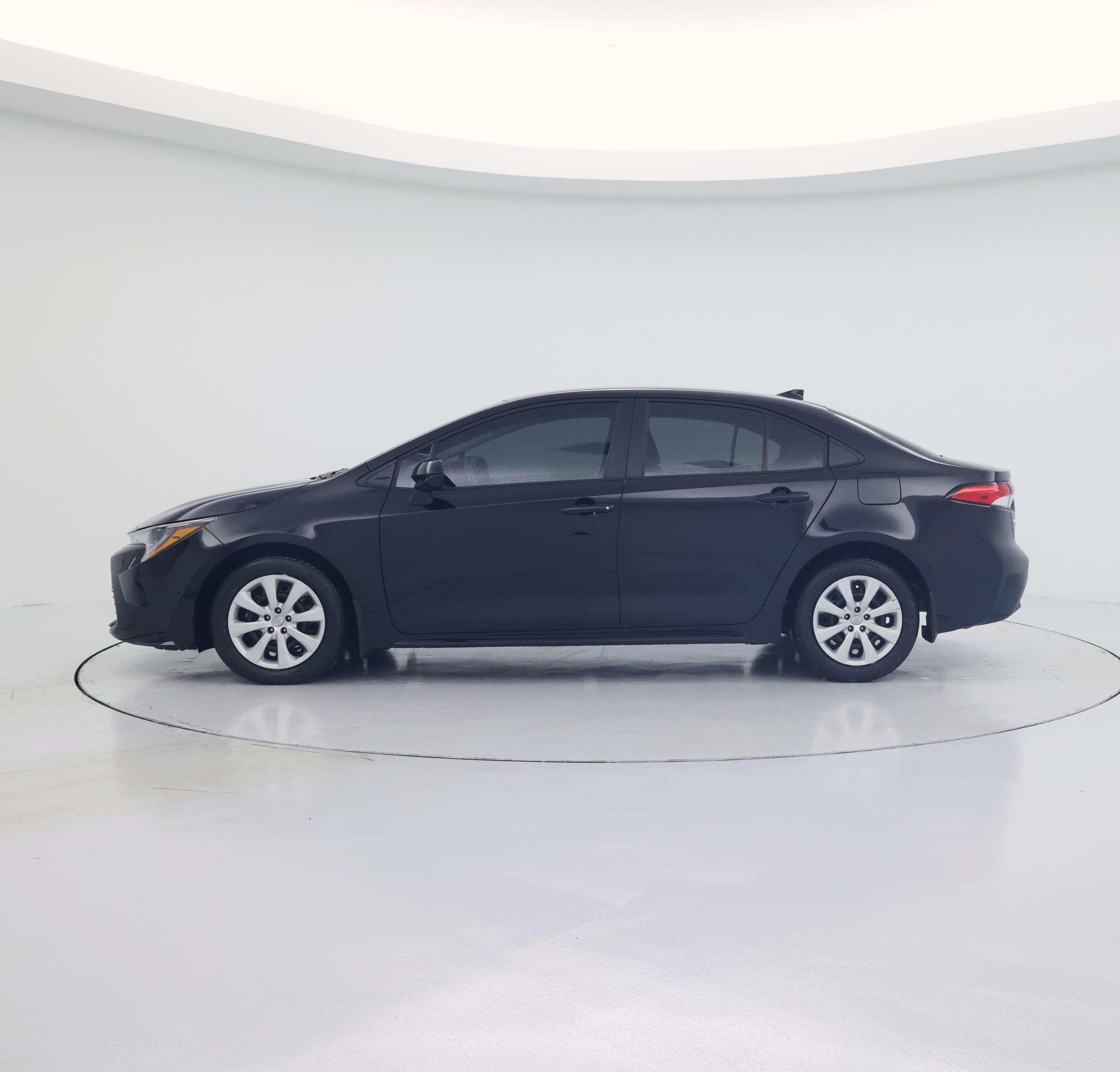 Thumbnail: 2026 Toyota Corolla - 3