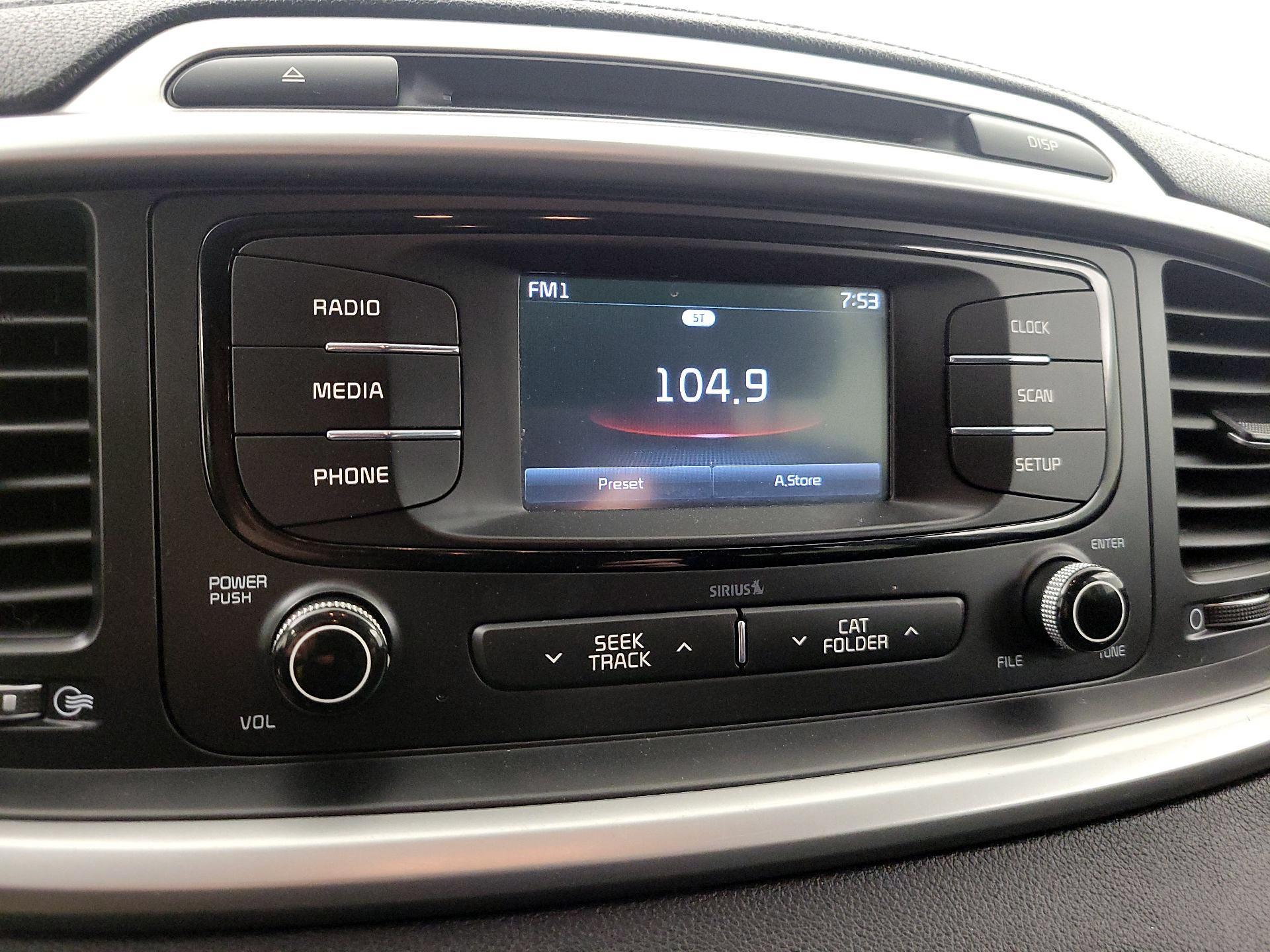 Thumbnail: 2018 Kia Sorento - 15