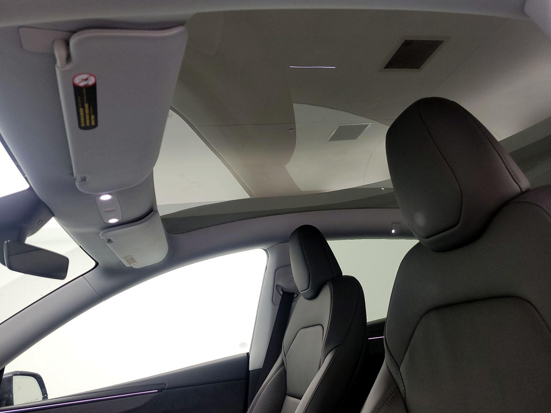 Thumbnail: 2026 Tesla Model Y - 18