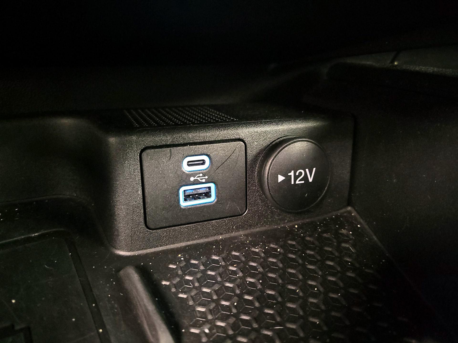 Thumbnail: 2022 Ford Bronco Sport - 18