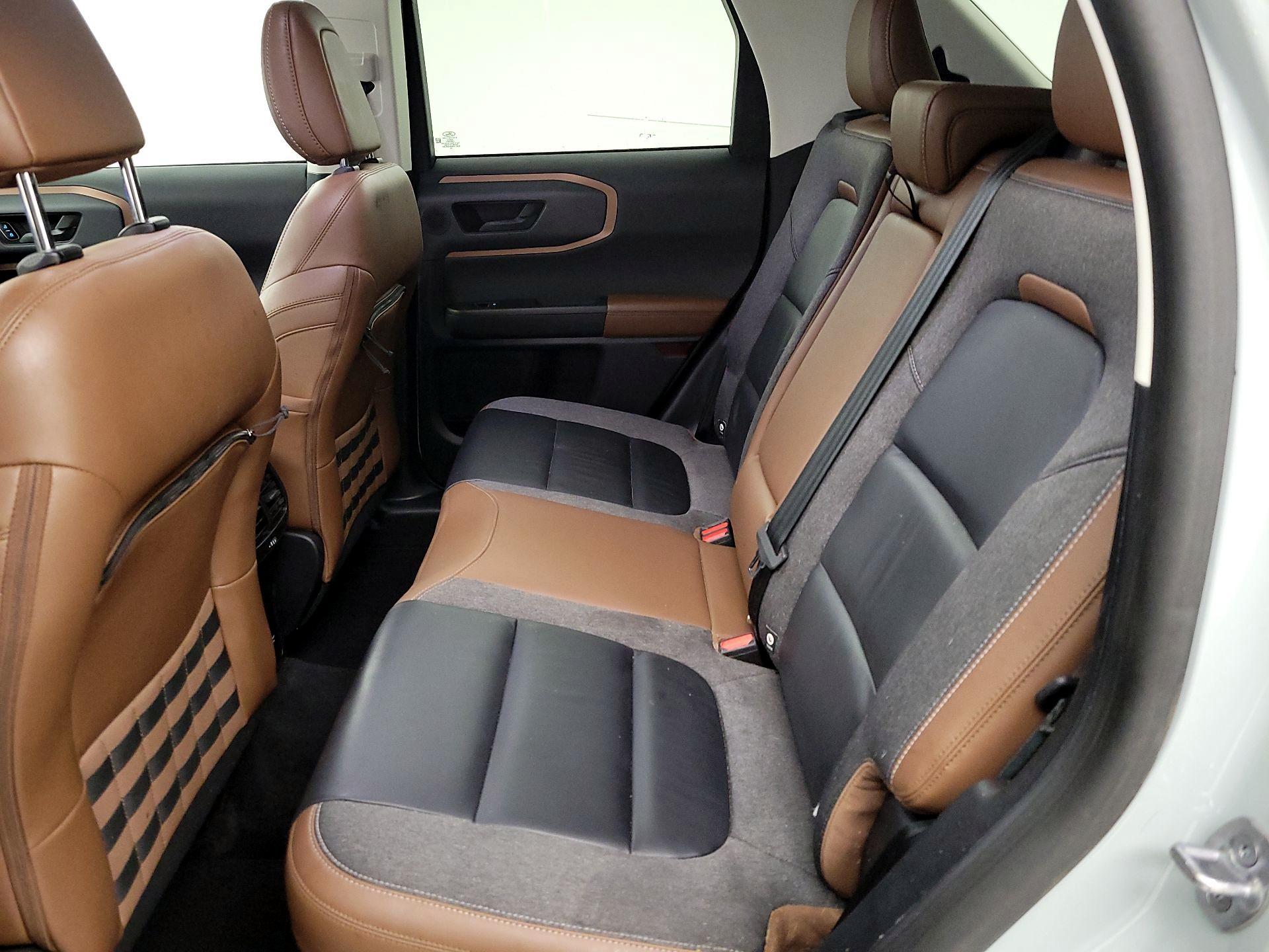 Thumbnail: 2022 Ford Bronco Sport - 19