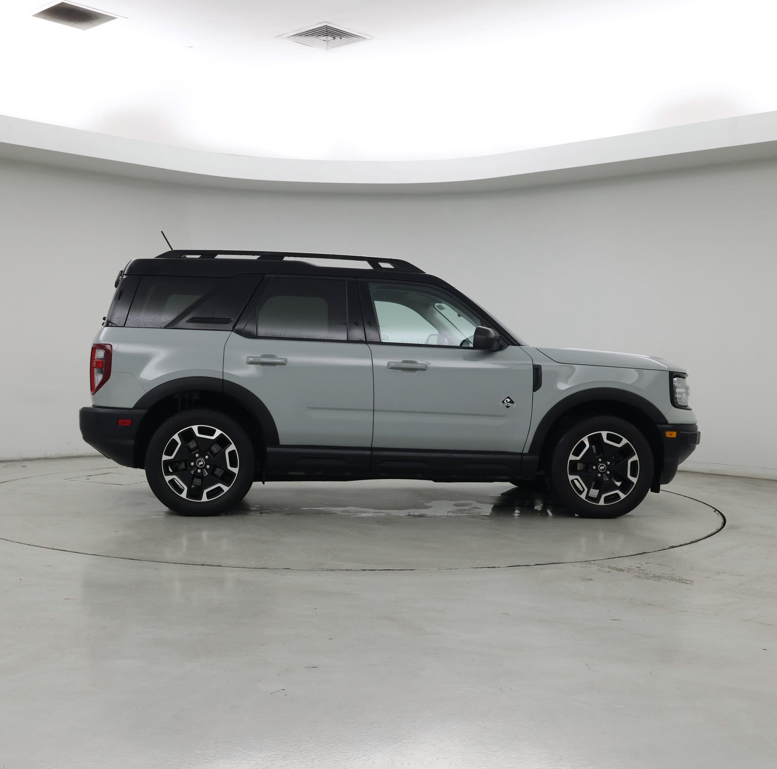 Thumbnail: 2022 Ford Bronco Sport - 7