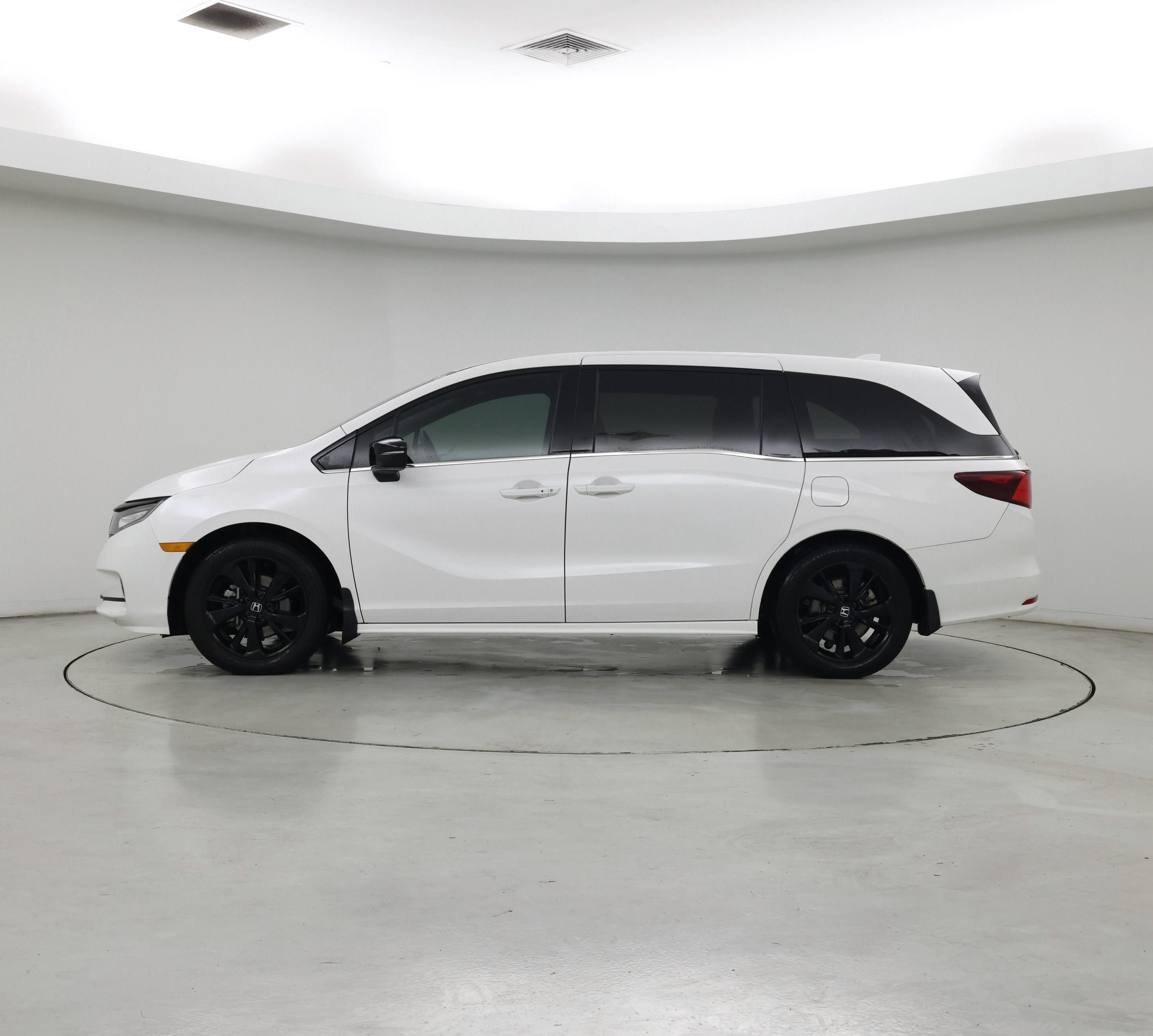 Thumbnail: 2024 Honda Odyssey - 3