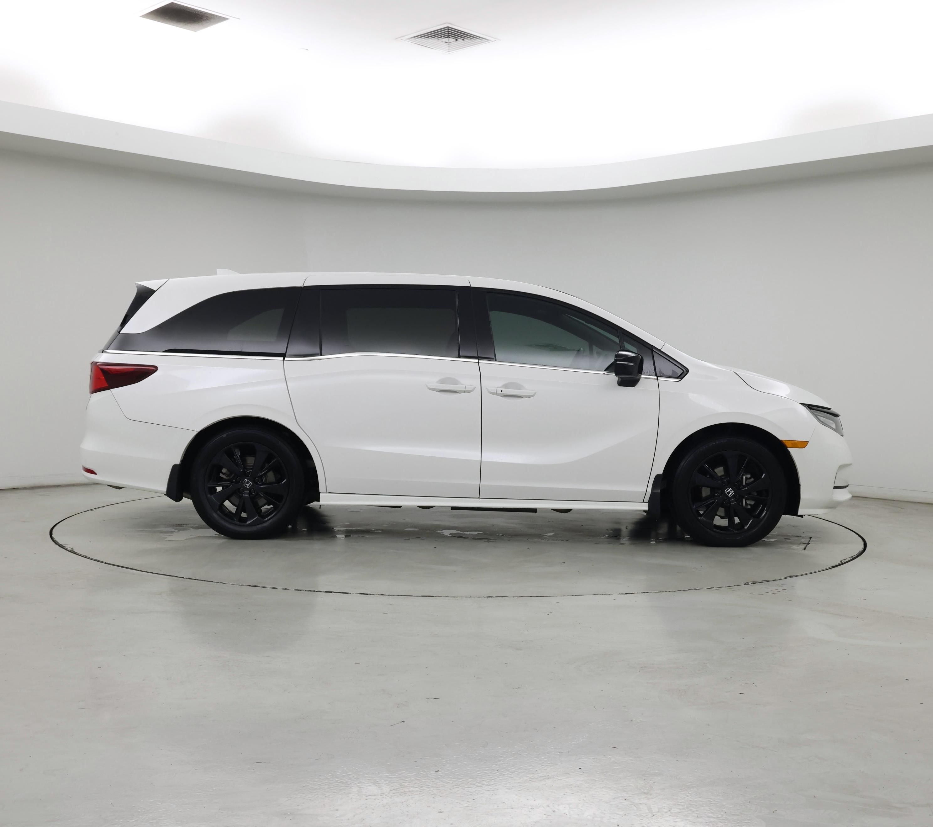 Thumbnail: 2024 Honda Odyssey - 7
