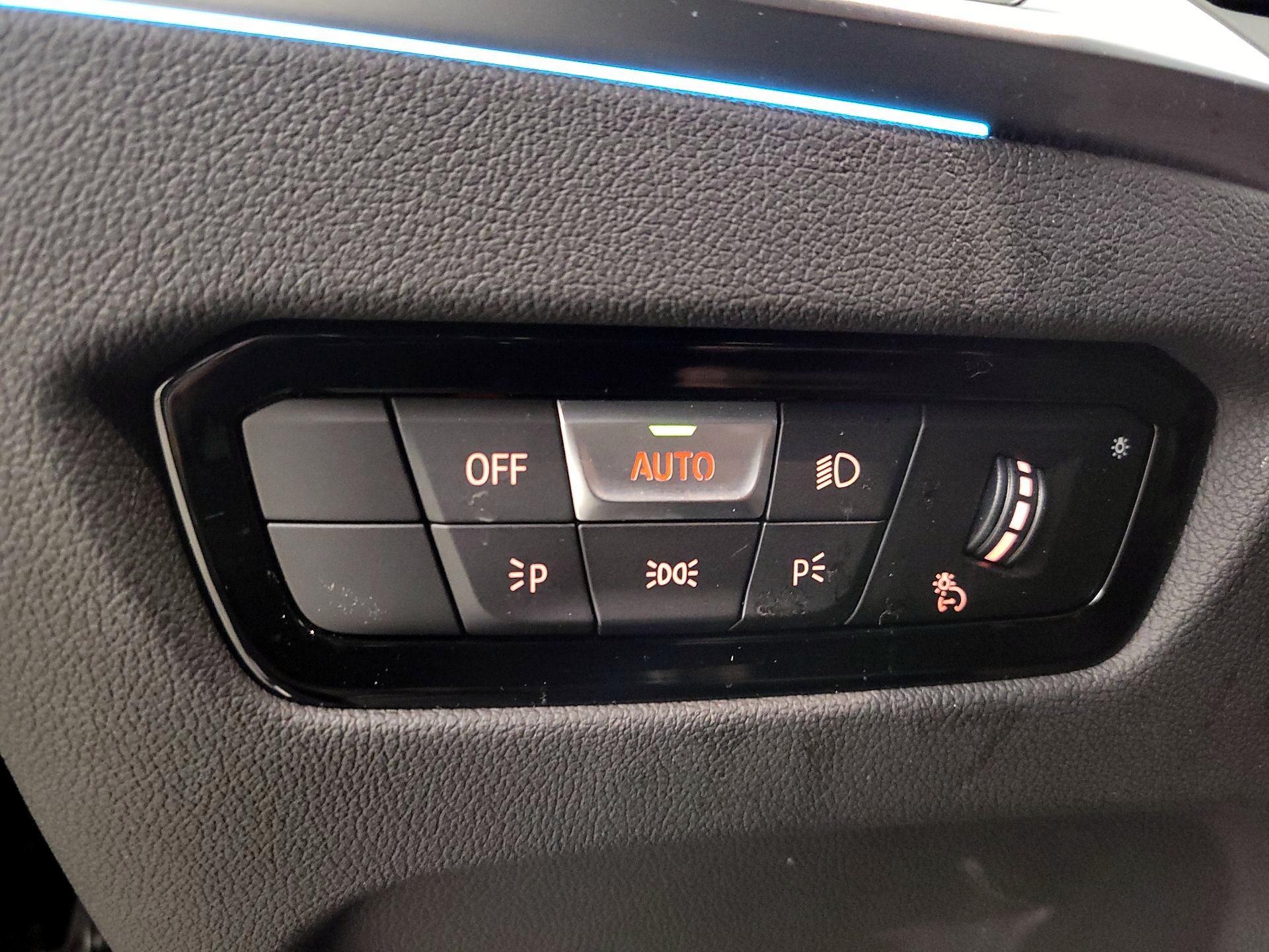 Thumbnail: 2023 BMW 3 Series - 13