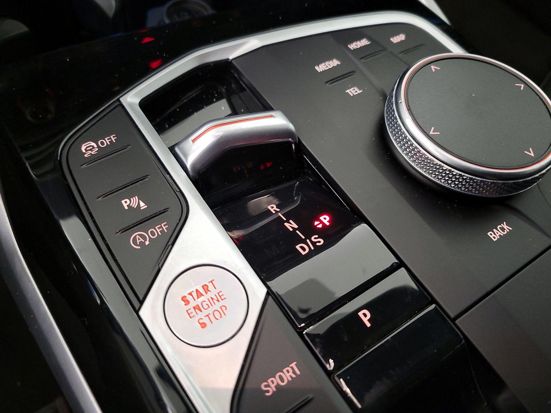 Thumbnail: 2023 BMW 3 Series - 18