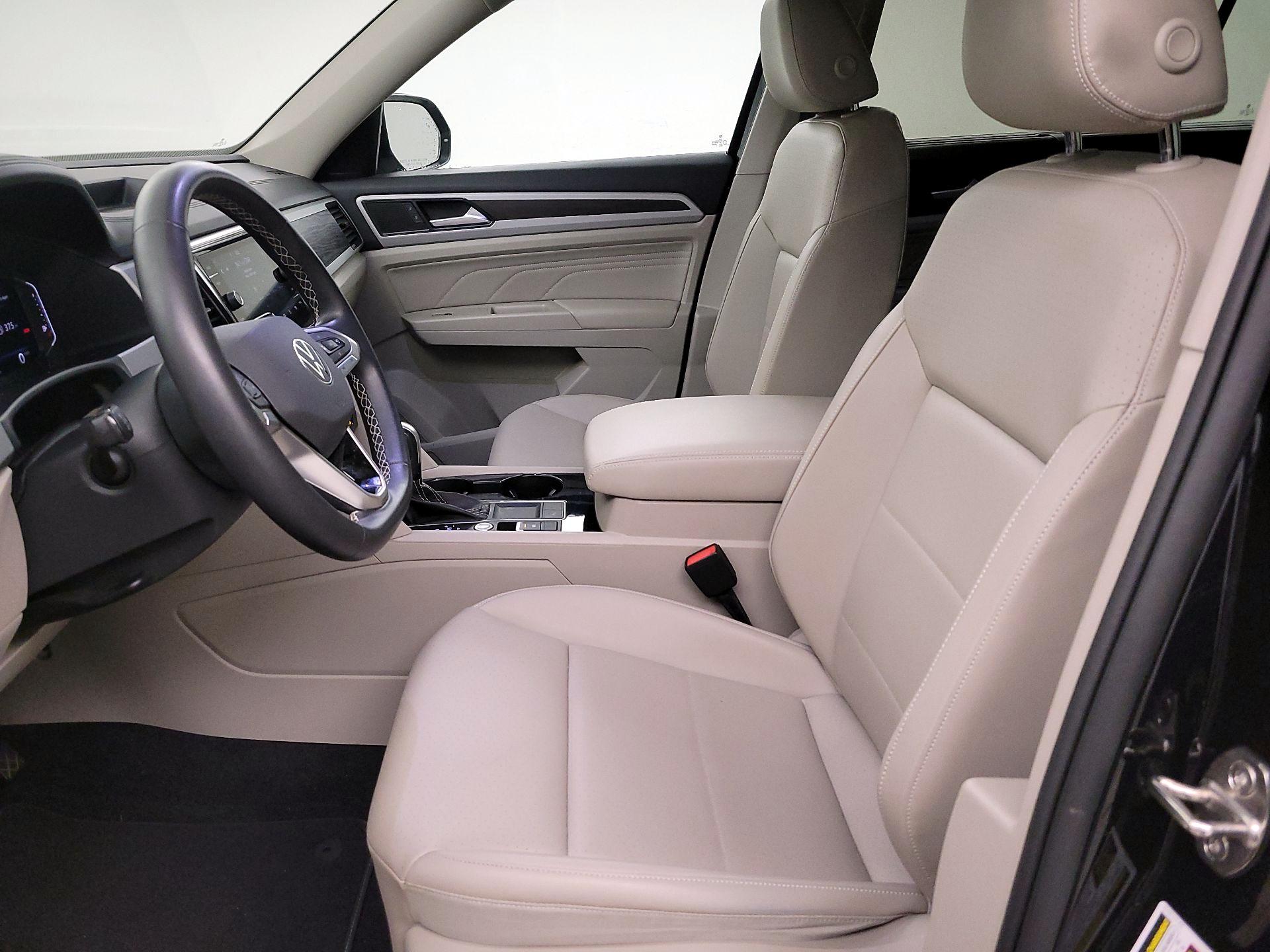 Thumbnail: 2023 Volkswagen Atlas - 11