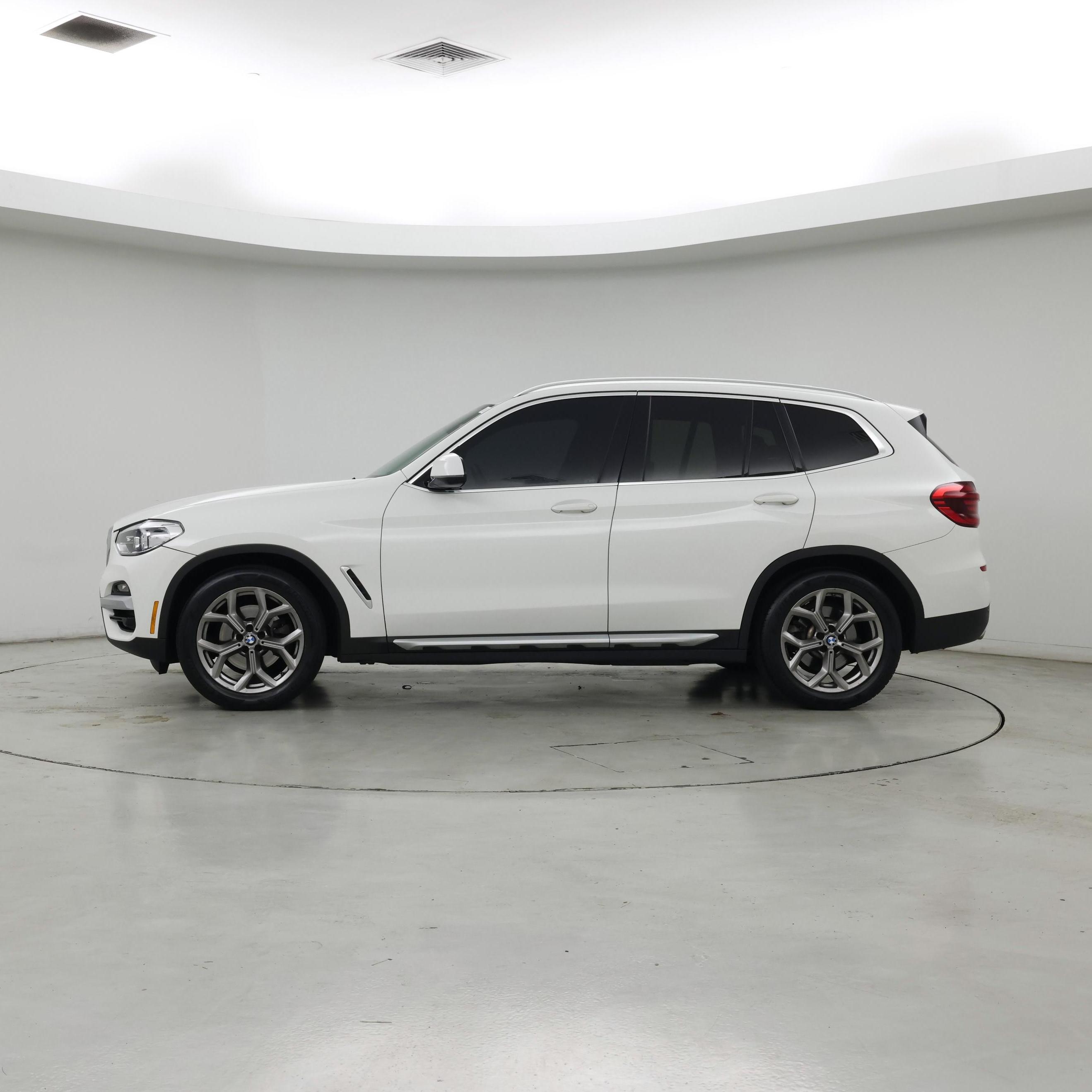 Thumbnail: 2021 BMW X3 - 3