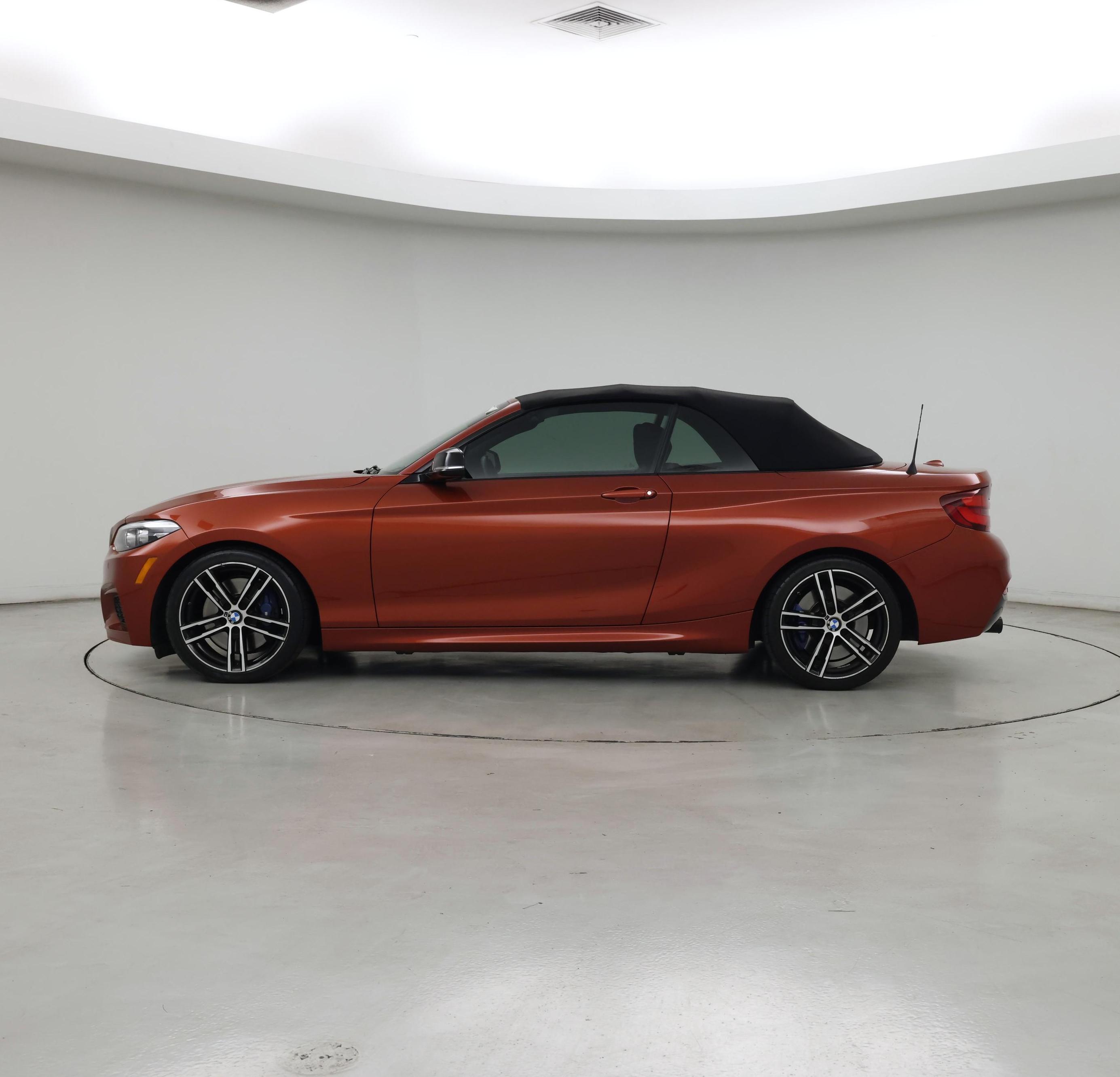 Thumbnail: 2021 BMW 2 Series - 3