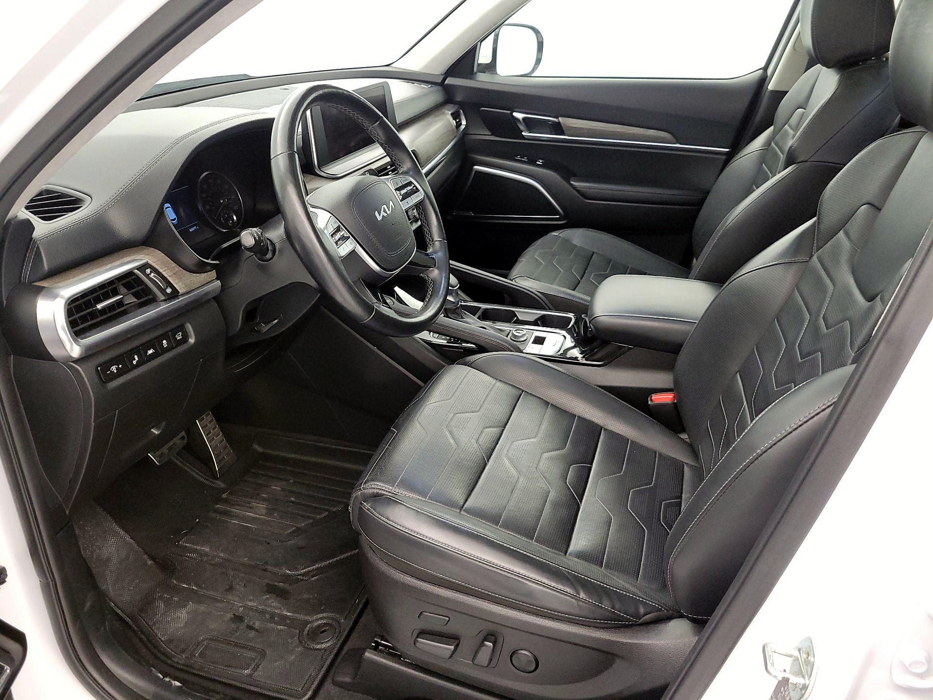 Thumbnail: 2022 Kia Telluride - 11