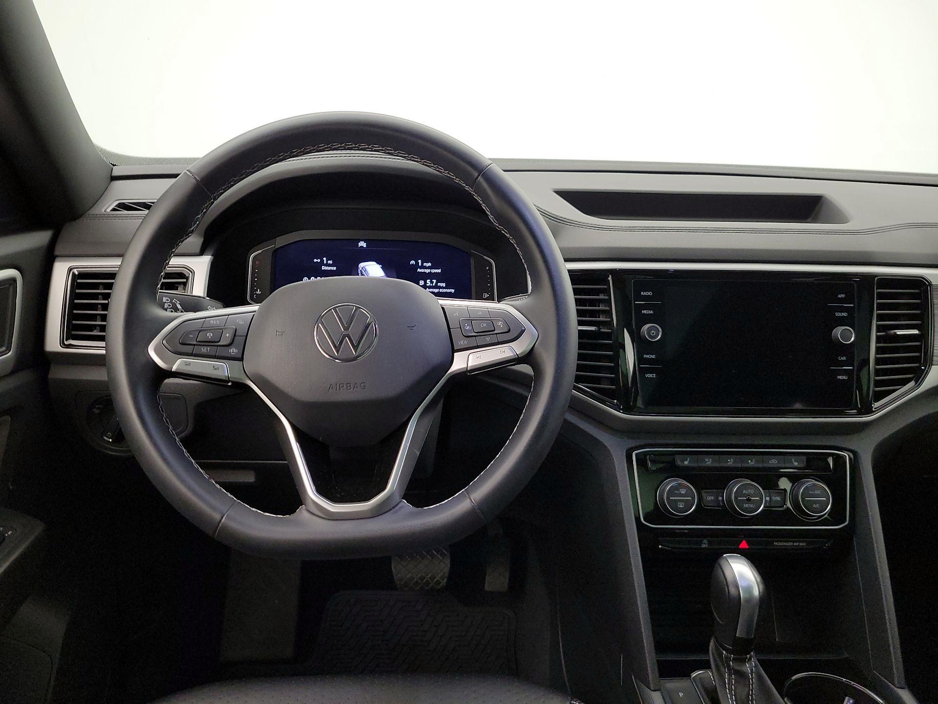 Thumbnail: 2022 Volkswagen Atlas - 10