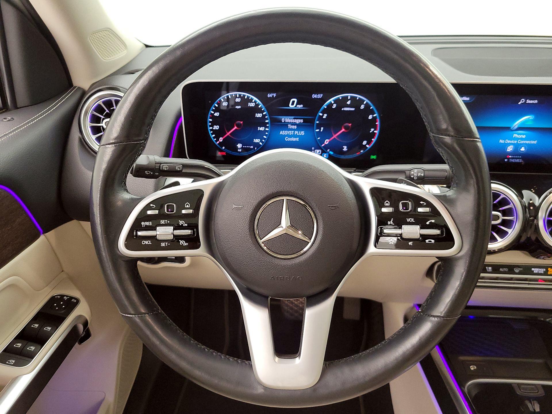 Thumbnail: 2021 Mercedes-Benz GLB - 10