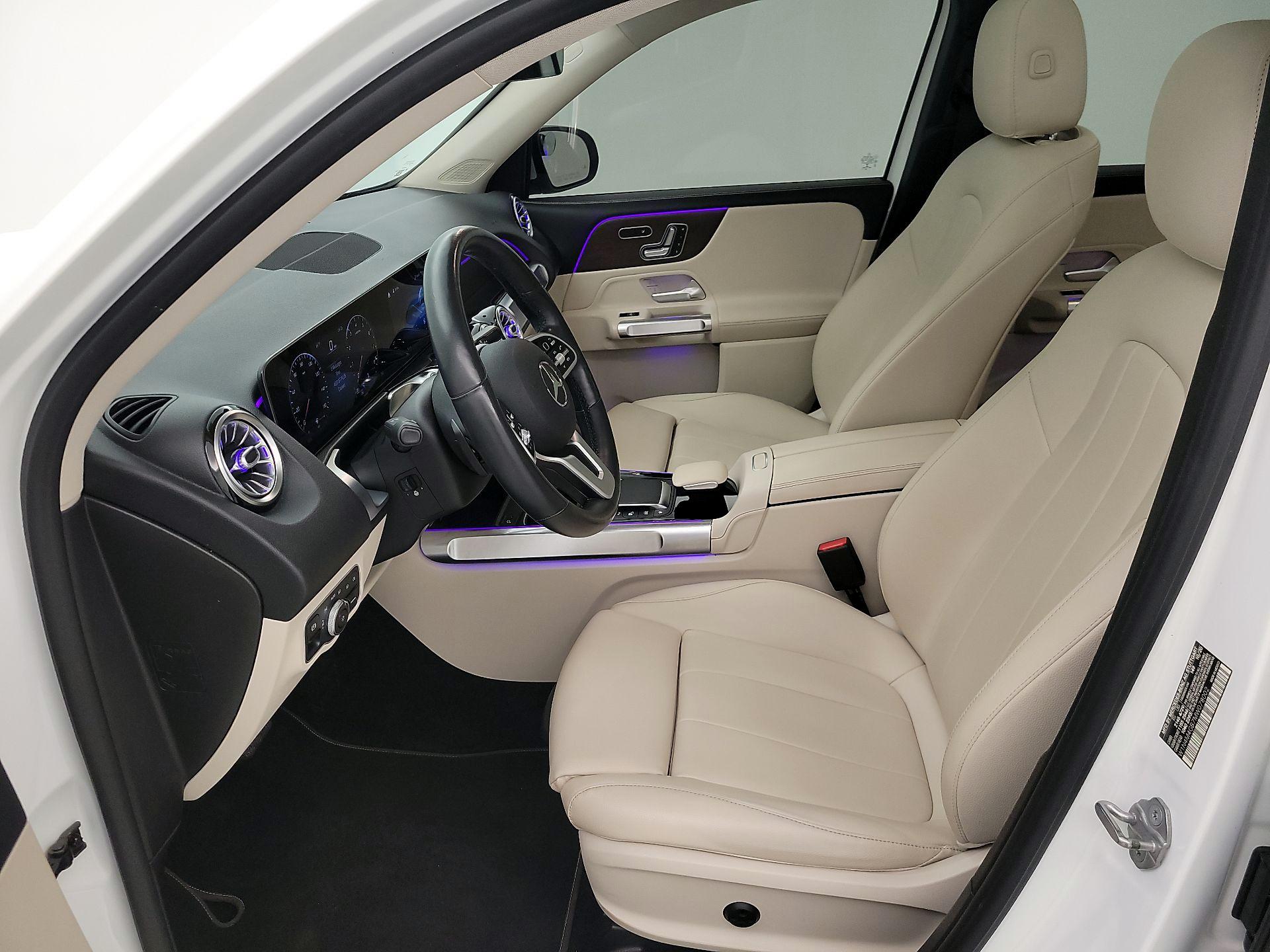 Thumbnail: 2021 Mercedes-Benz GLB - 11