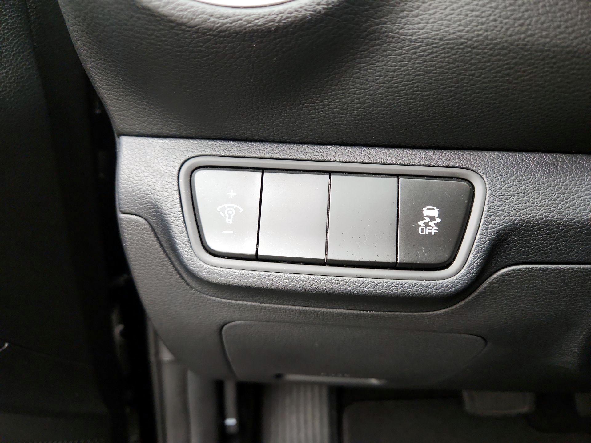 Thumbnail: 2024 Kia Forte - 13