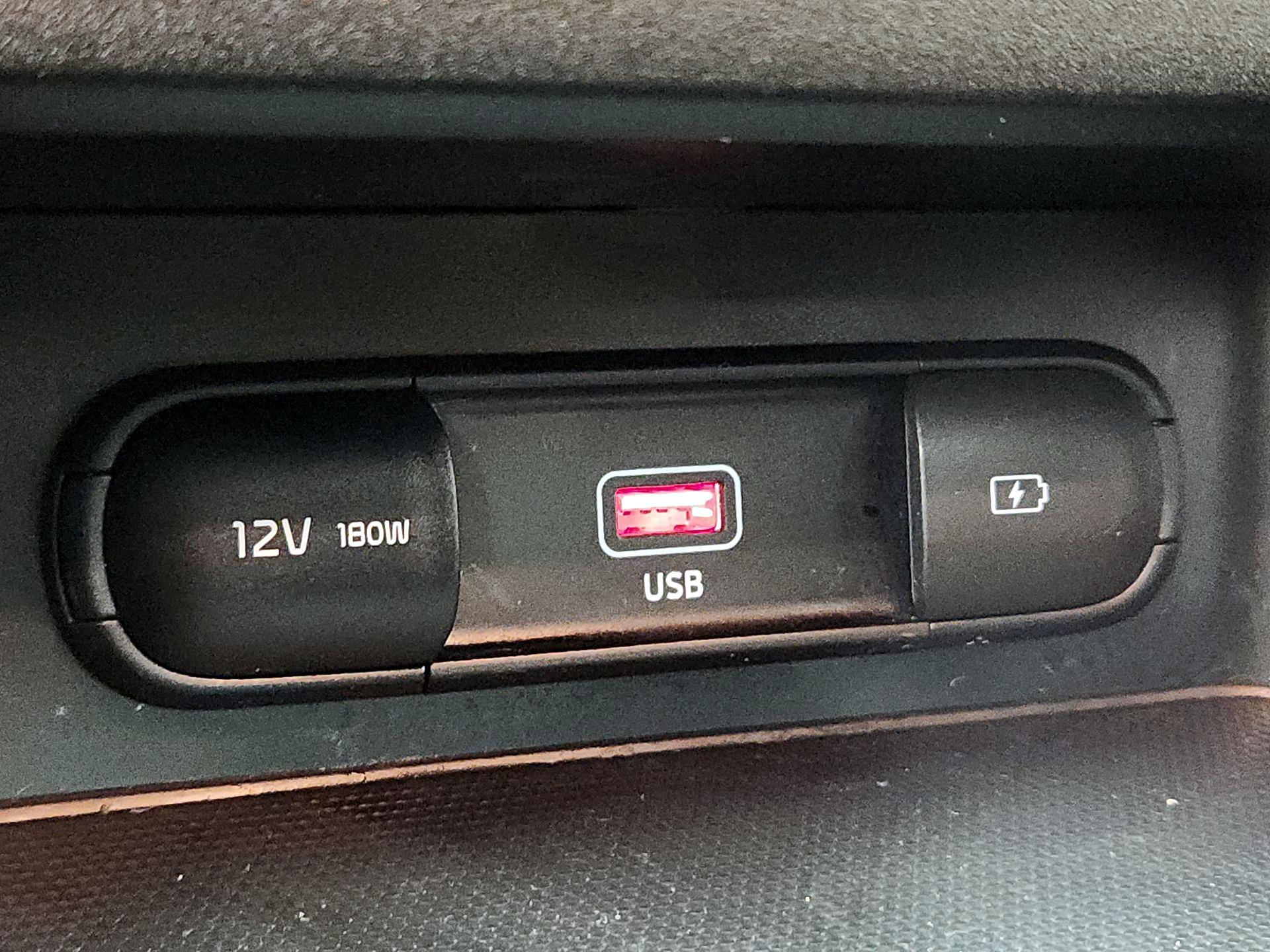 Thumbnail: 2024 Kia Forte - 18