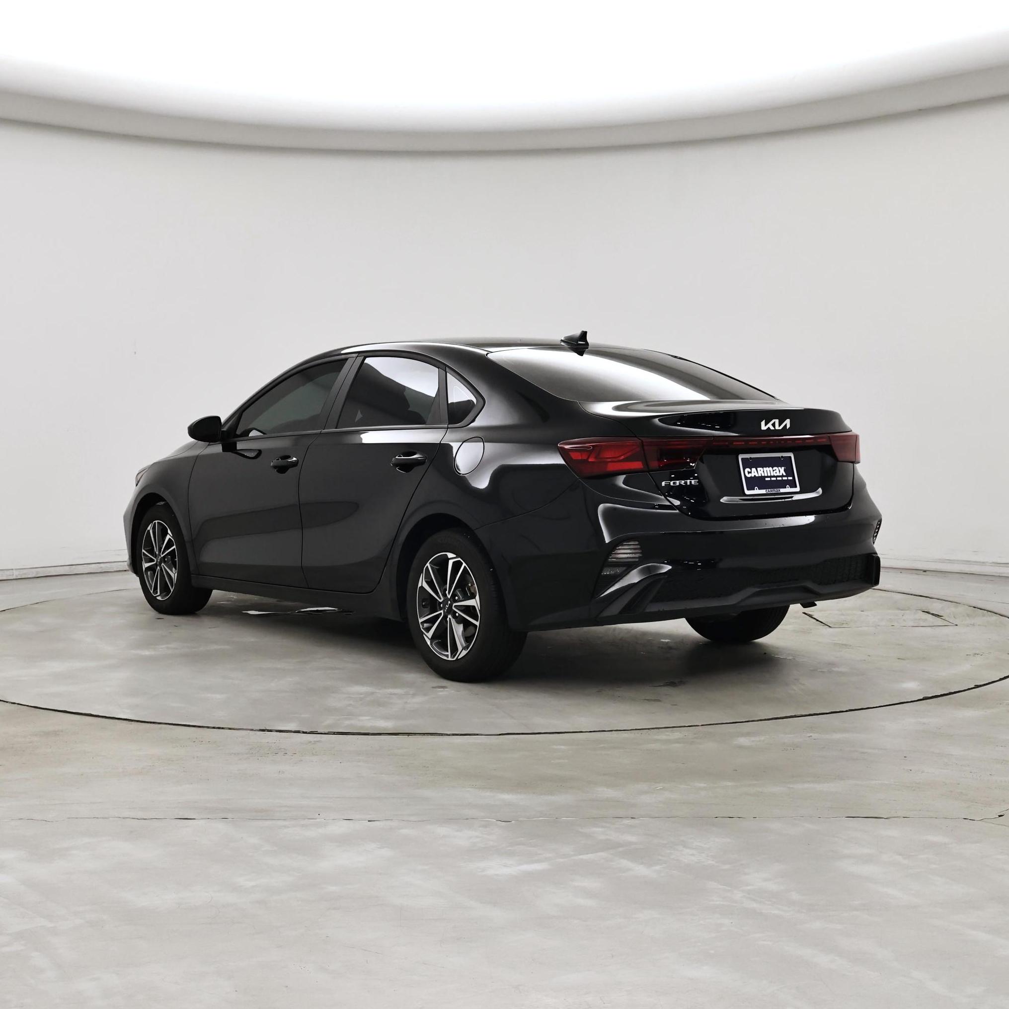 Thumbnail: 2024 Kia Forte - 2