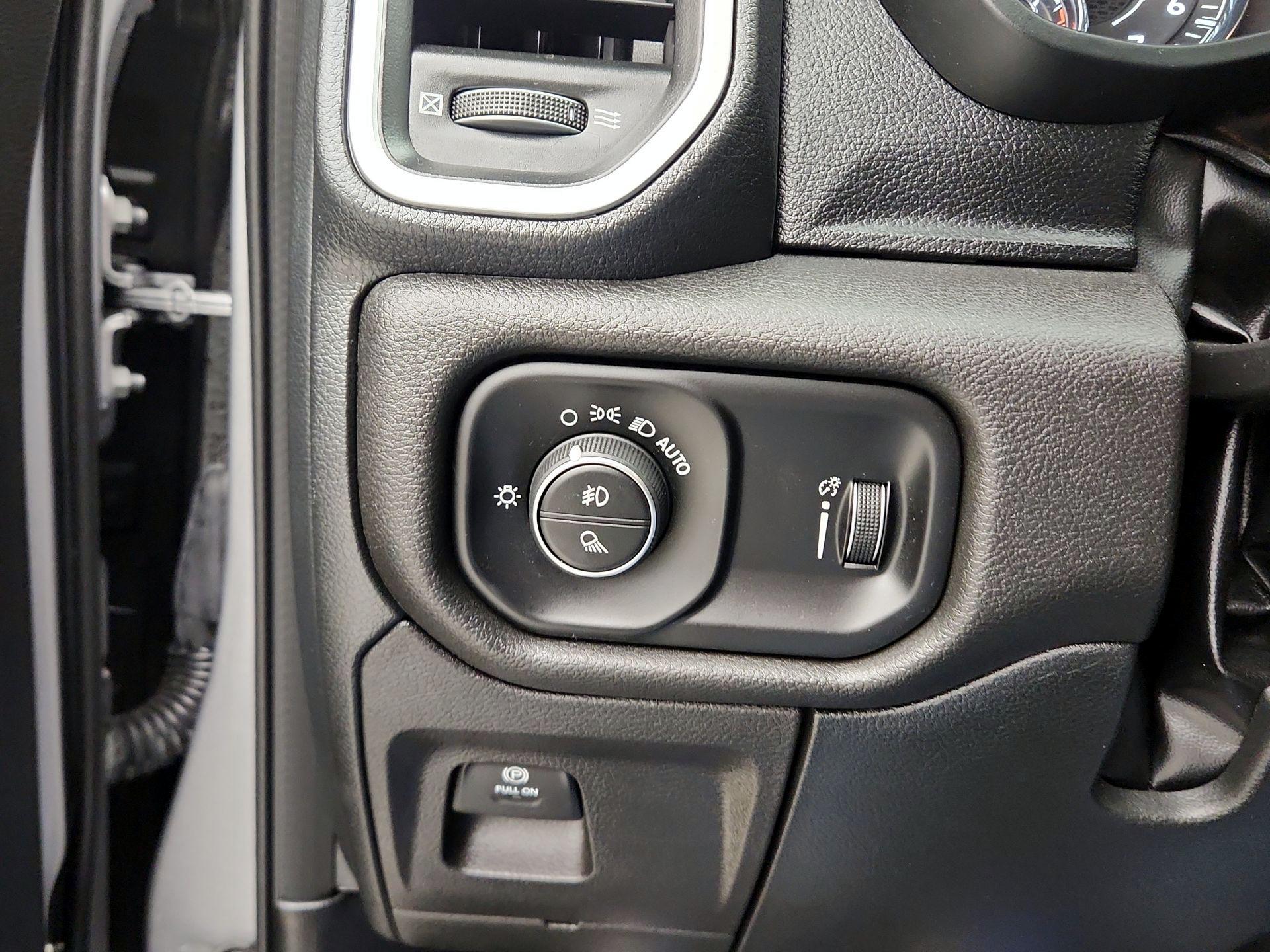 Thumbnail: 2022 RAM 1500 - 13