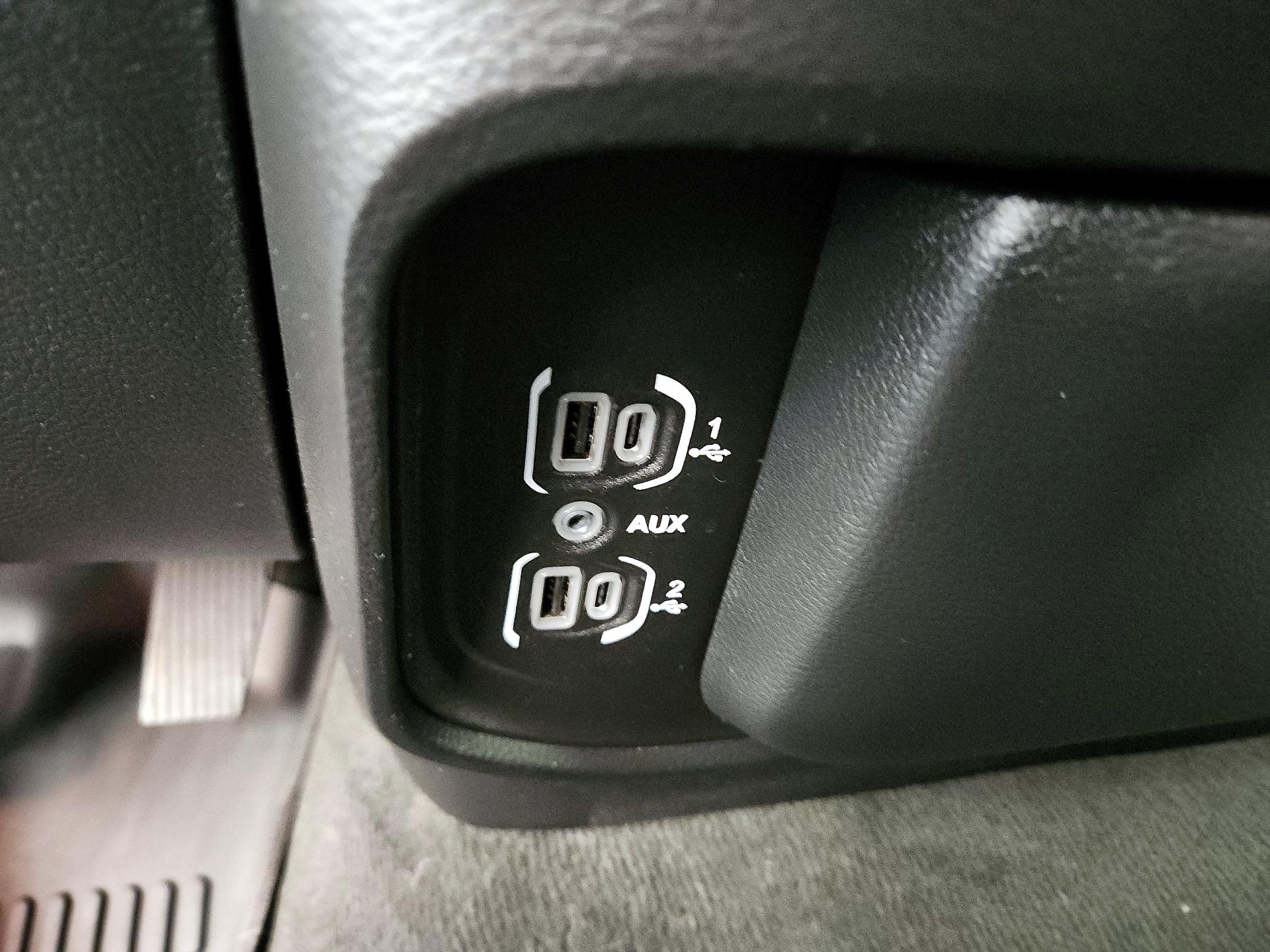 Thumbnail: 2022 RAM 1500 - 18